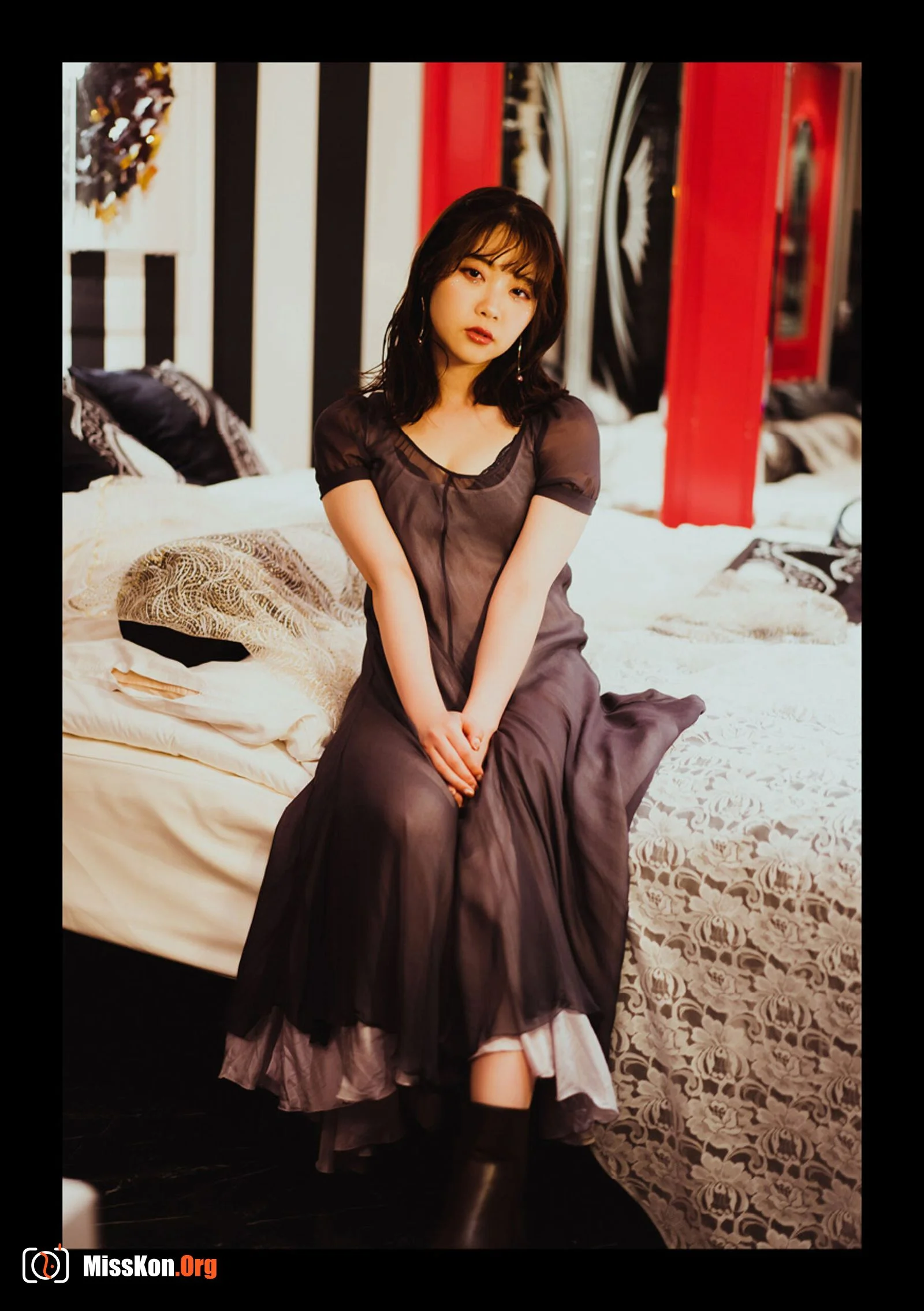 Futaba Ema - Photo 68