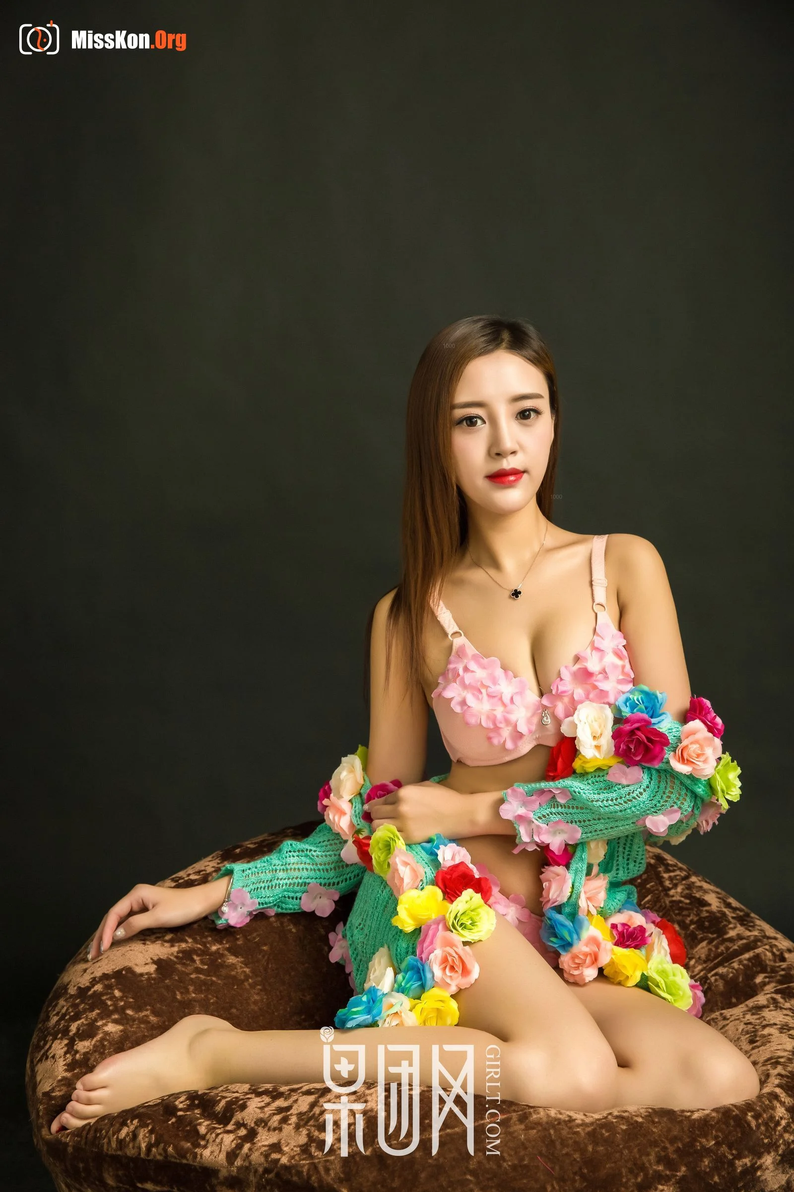 Gentle girl - Photo 14