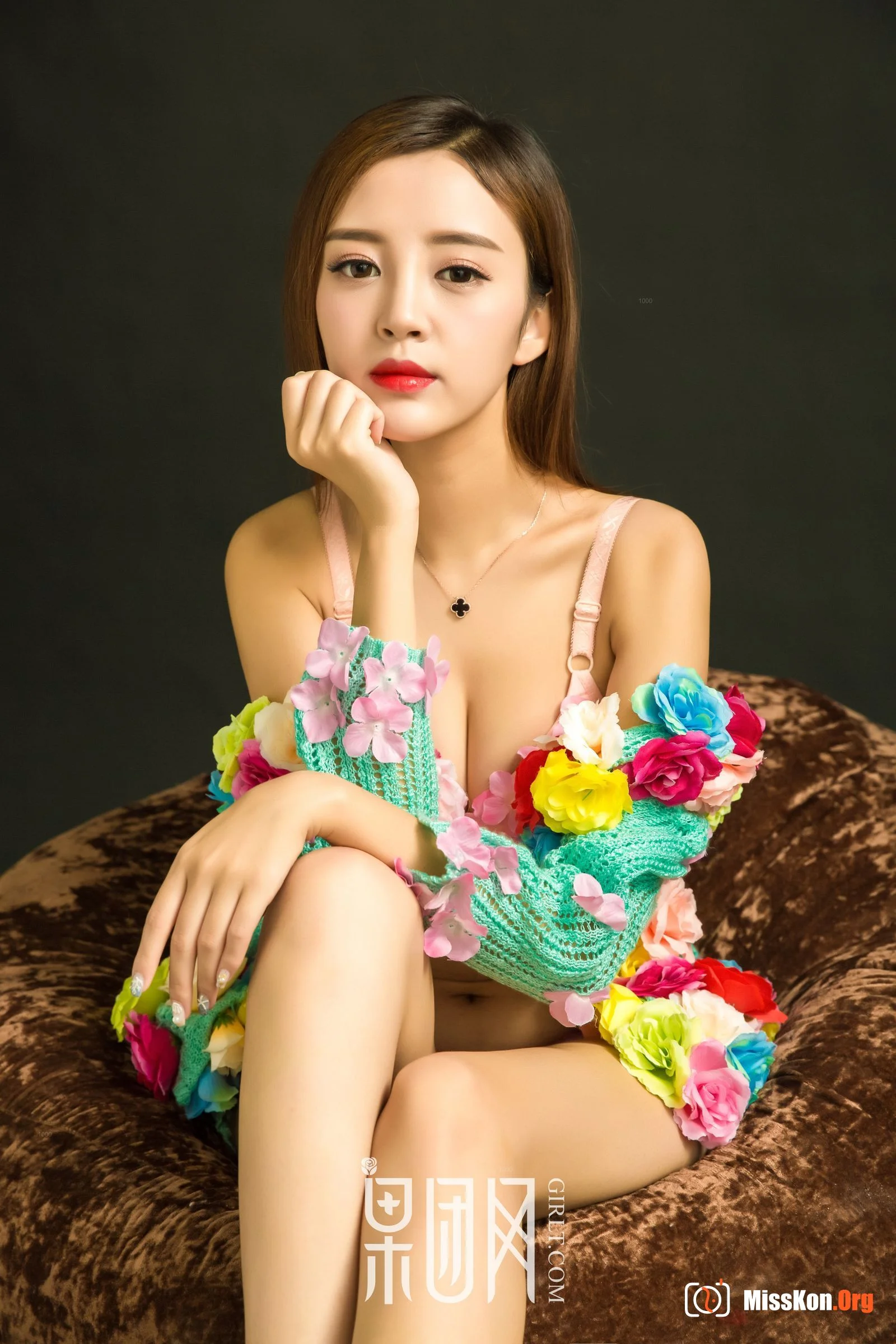 Gentle girl - Photo 20
