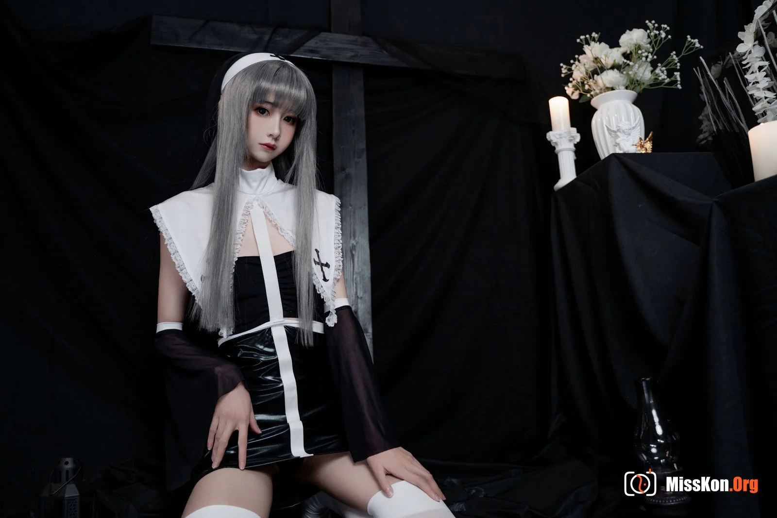 Goldfish kinngyo: Fallen nun - Photo 17