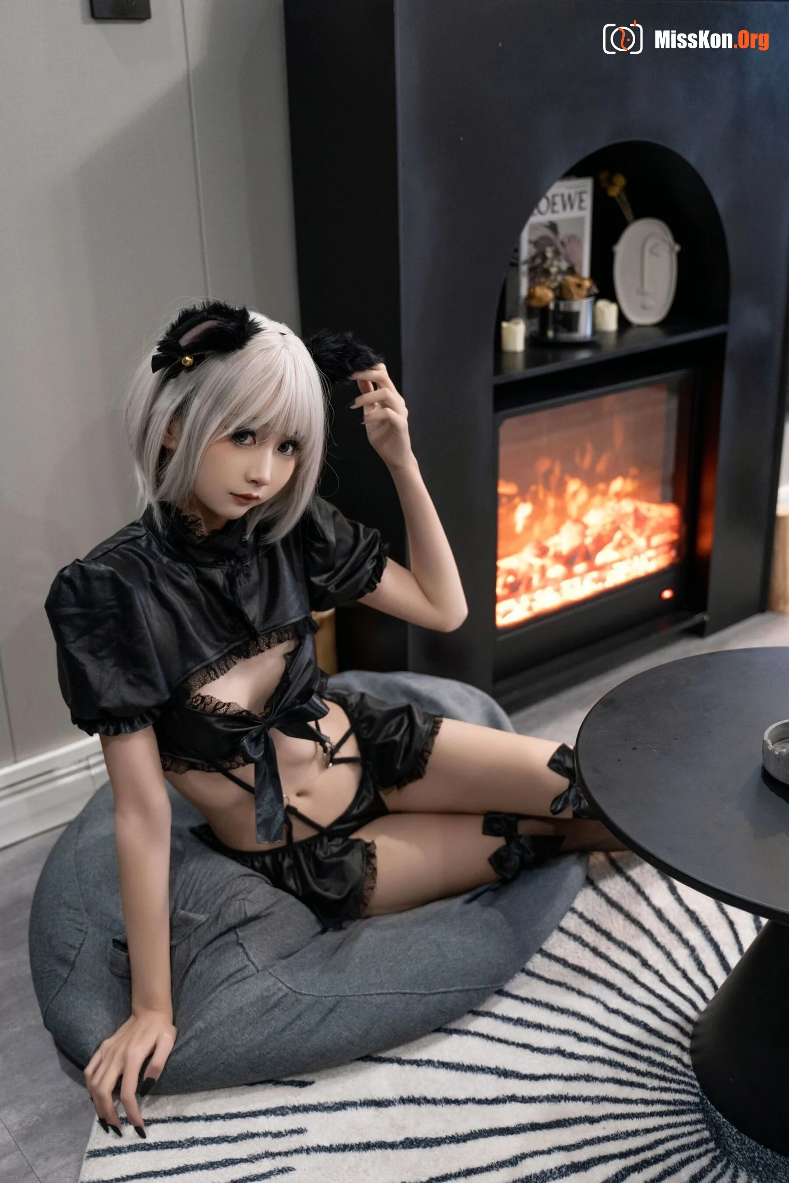 Goldfish kinngyo: Lost black cat - Photo 5