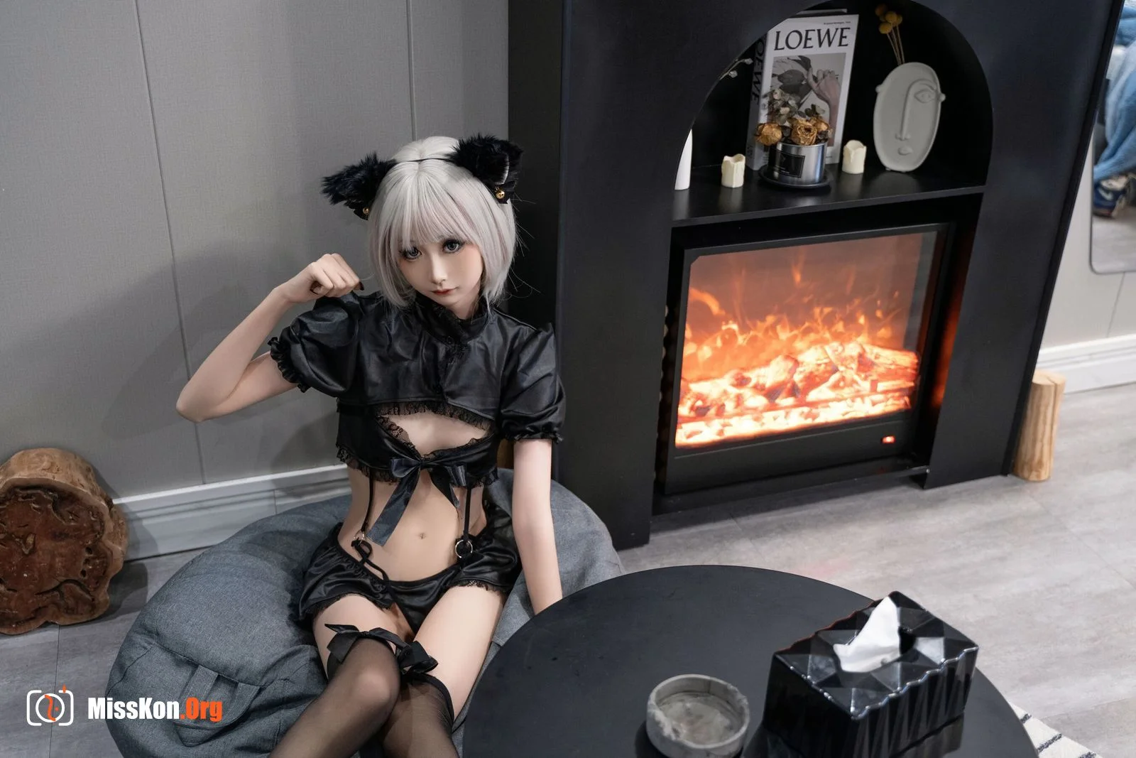 Goldfish kinngyo: Lost black cat - Photo 6