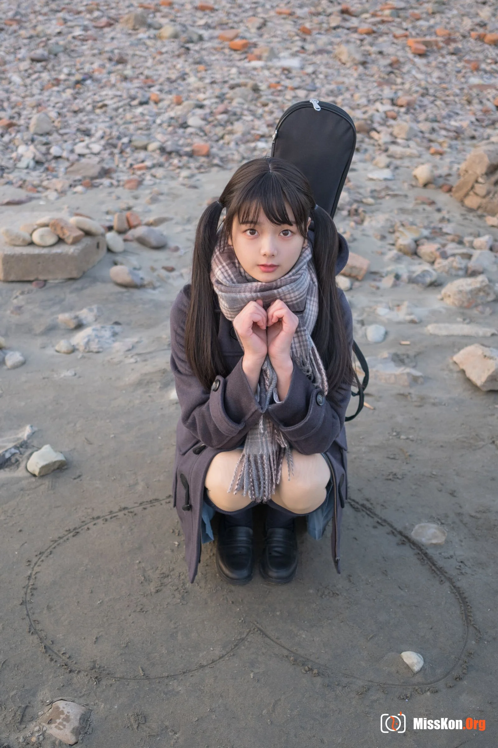 Guitar Girl (Childlike Picture Book) - Photo 6