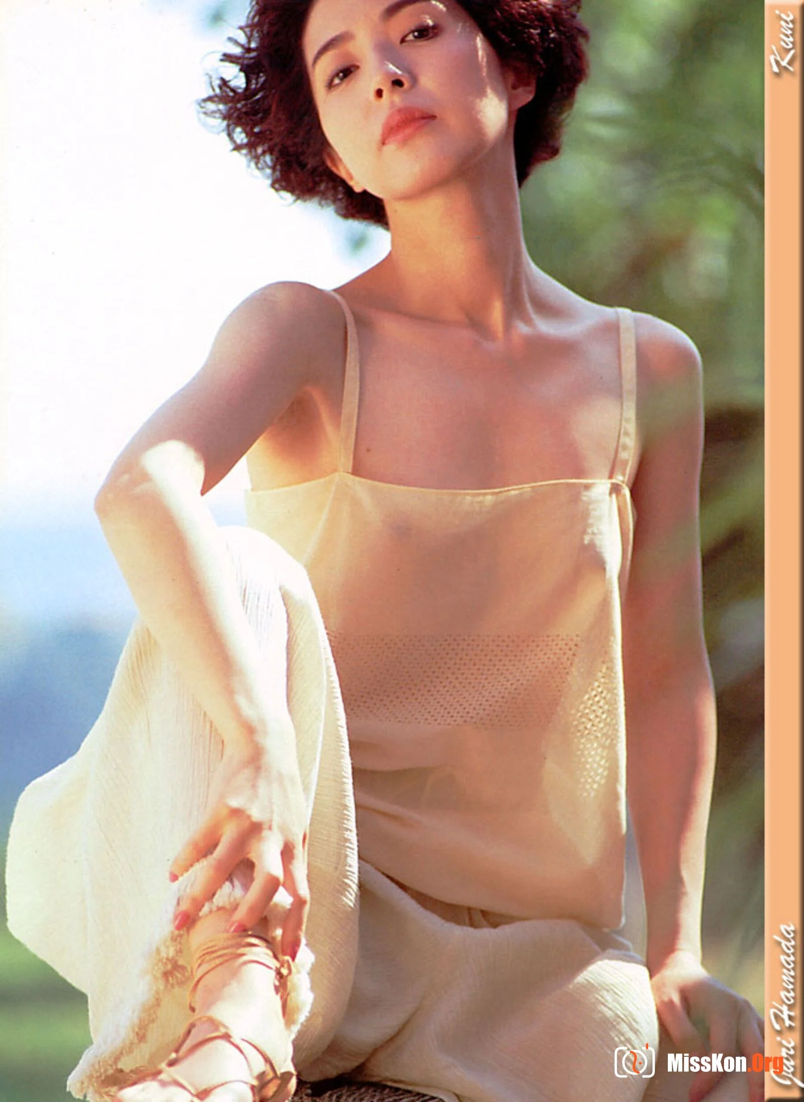 Hamada Akari - Photo 12