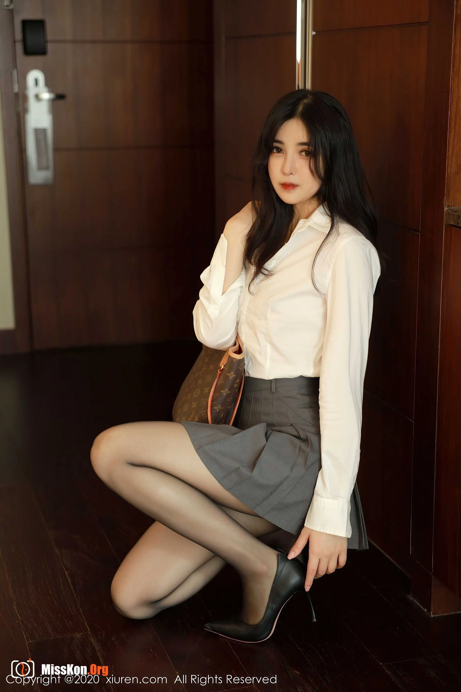 Han Jingan - Photo 4