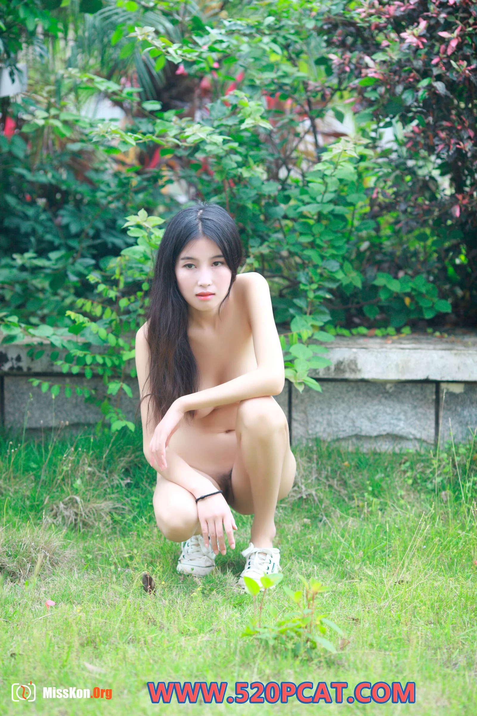 Han Qiuxue - Photo 9