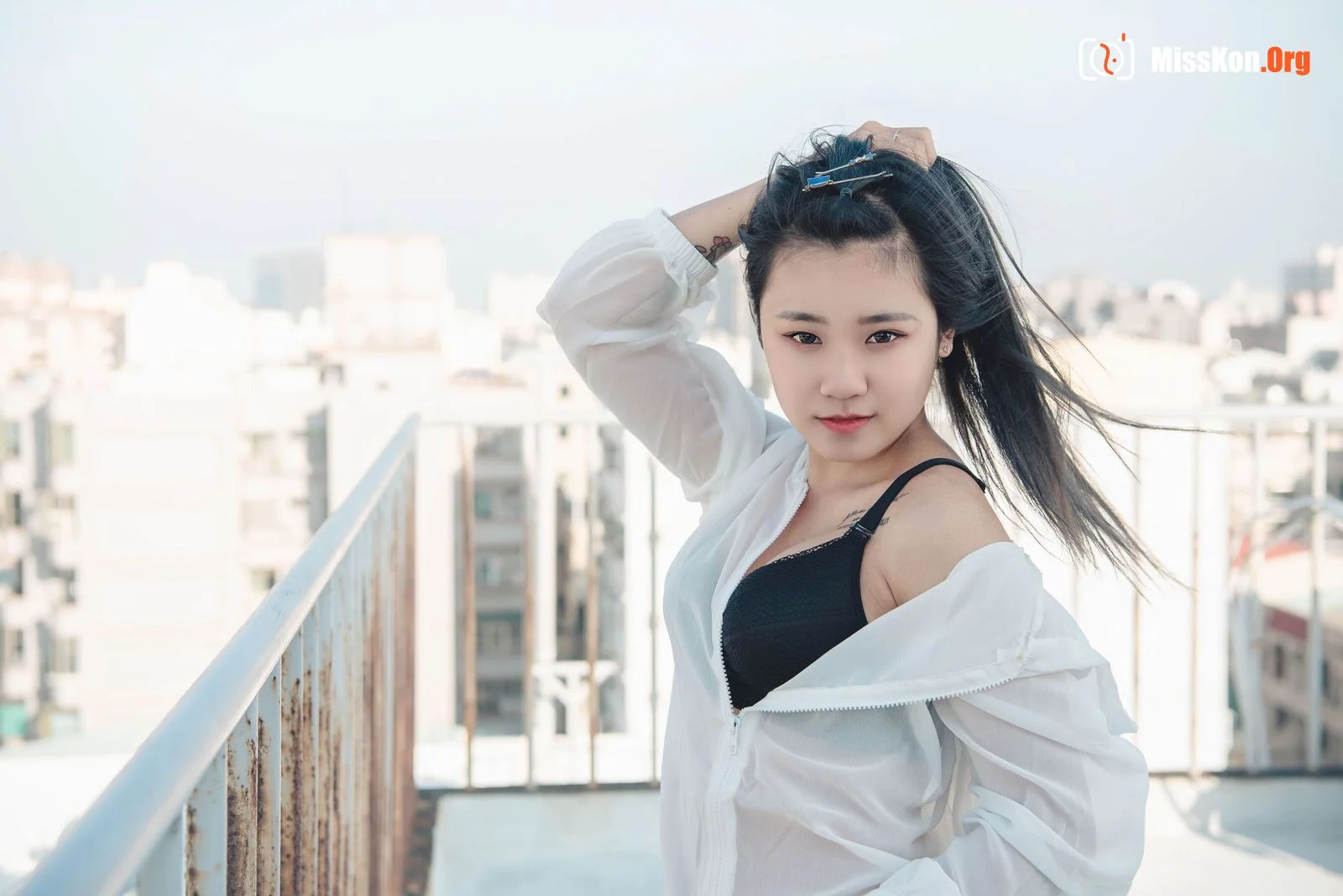 Han Tang: Photo album - Photo 13