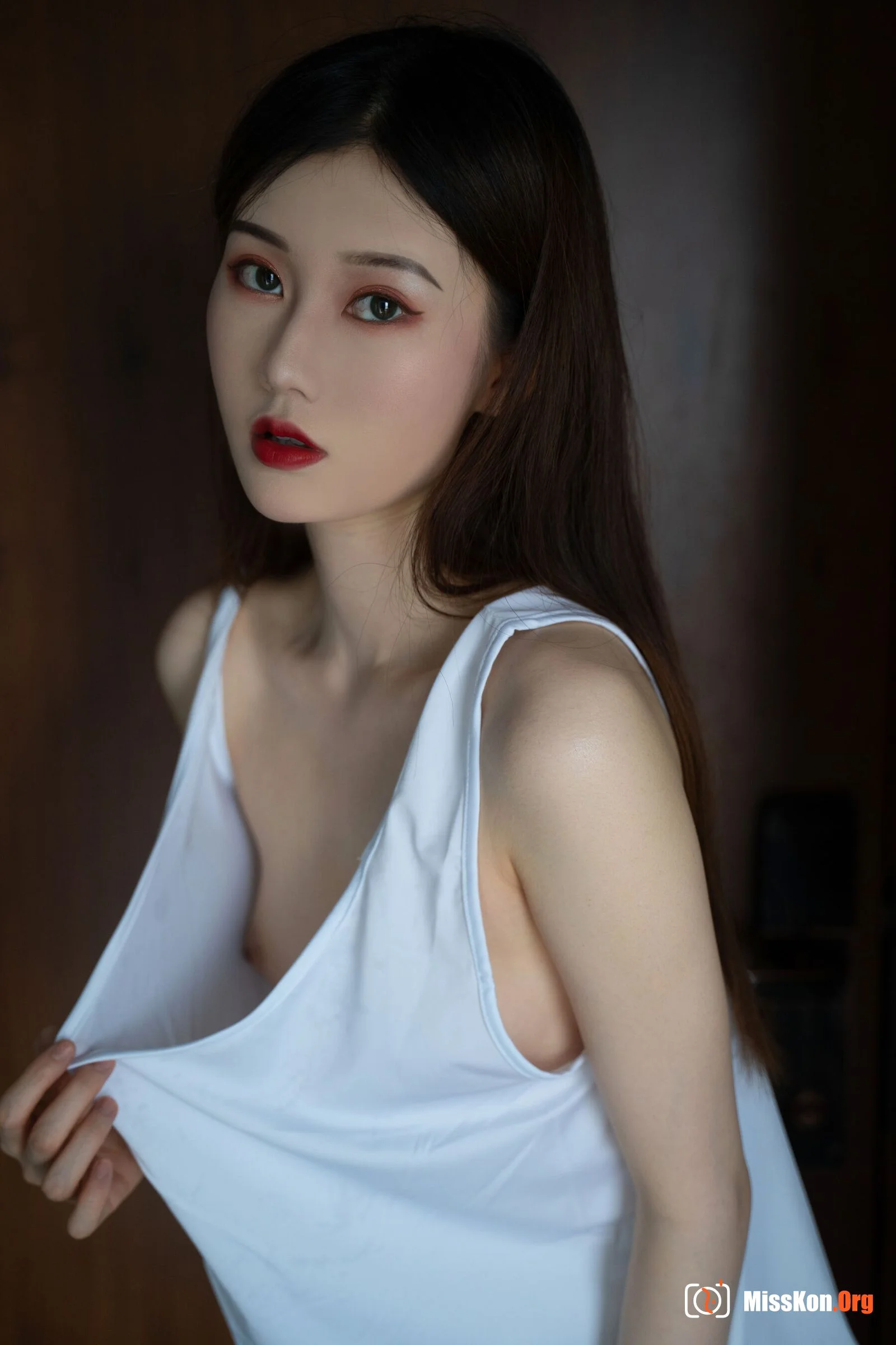 Han Xi: Neighbor's Secret - Photo 10
