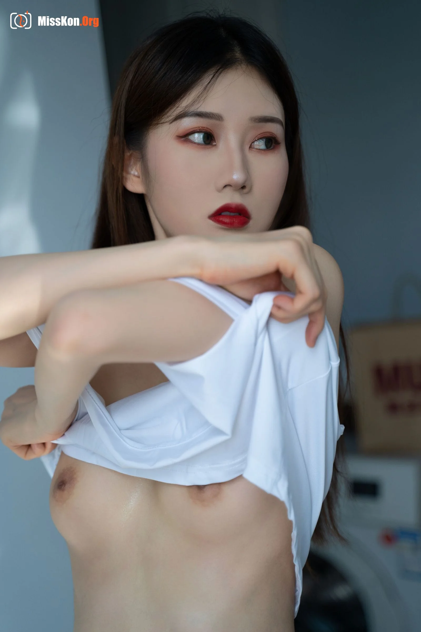 Han Xi: Neighbor's Secret - Photo 20
