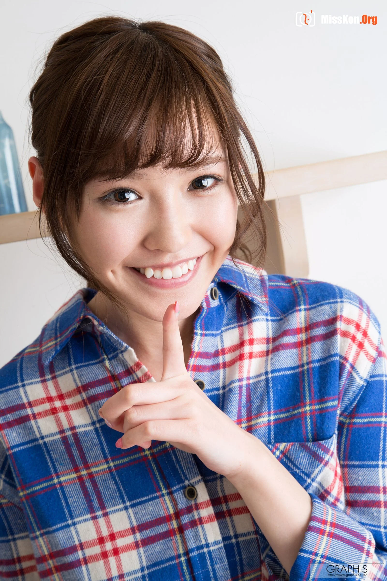 Hashimoto Arina - Photo 3