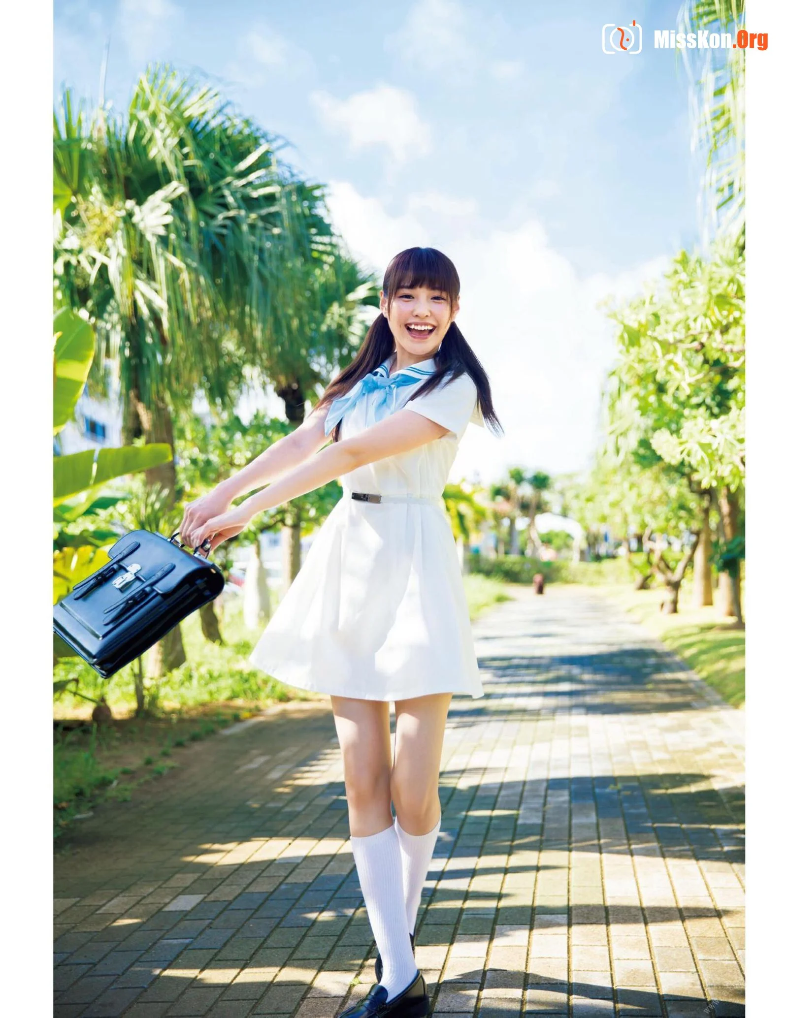 Hashimoto Arina: Flower - Photo 3