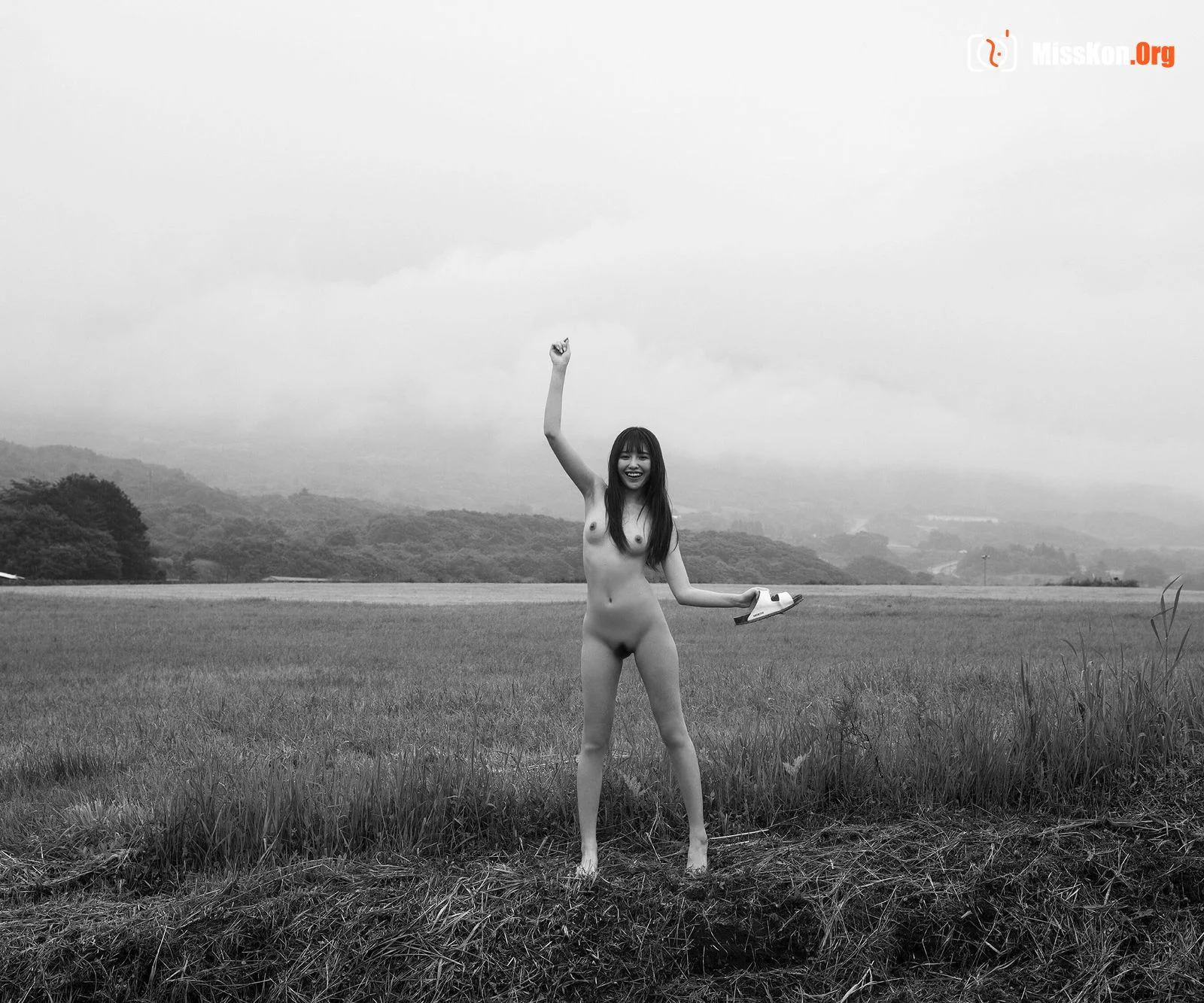 Hashimoto Arina: NUDE NEXT Vol.2 (Photobook) - Photo 4