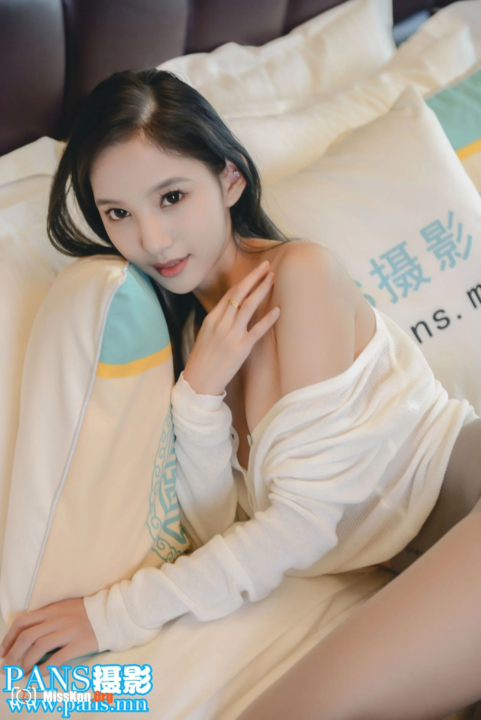 He He - Photo 22