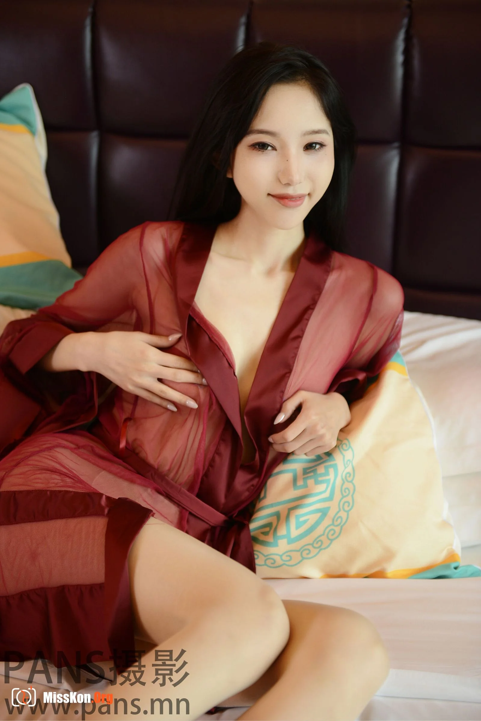 He He - Photo 4