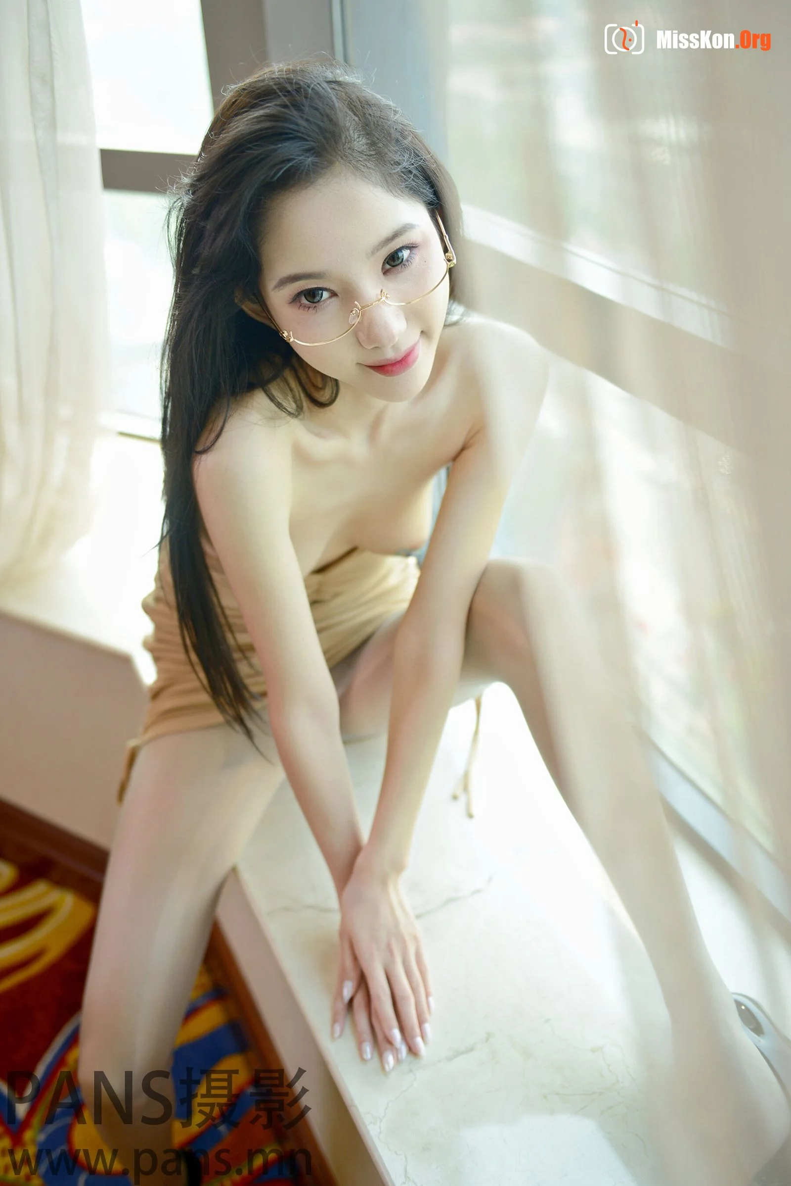 He He - Photo 16