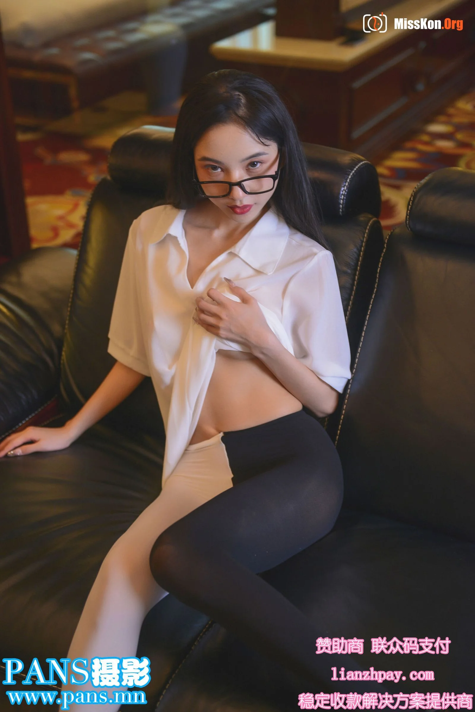 He He - Photo 12