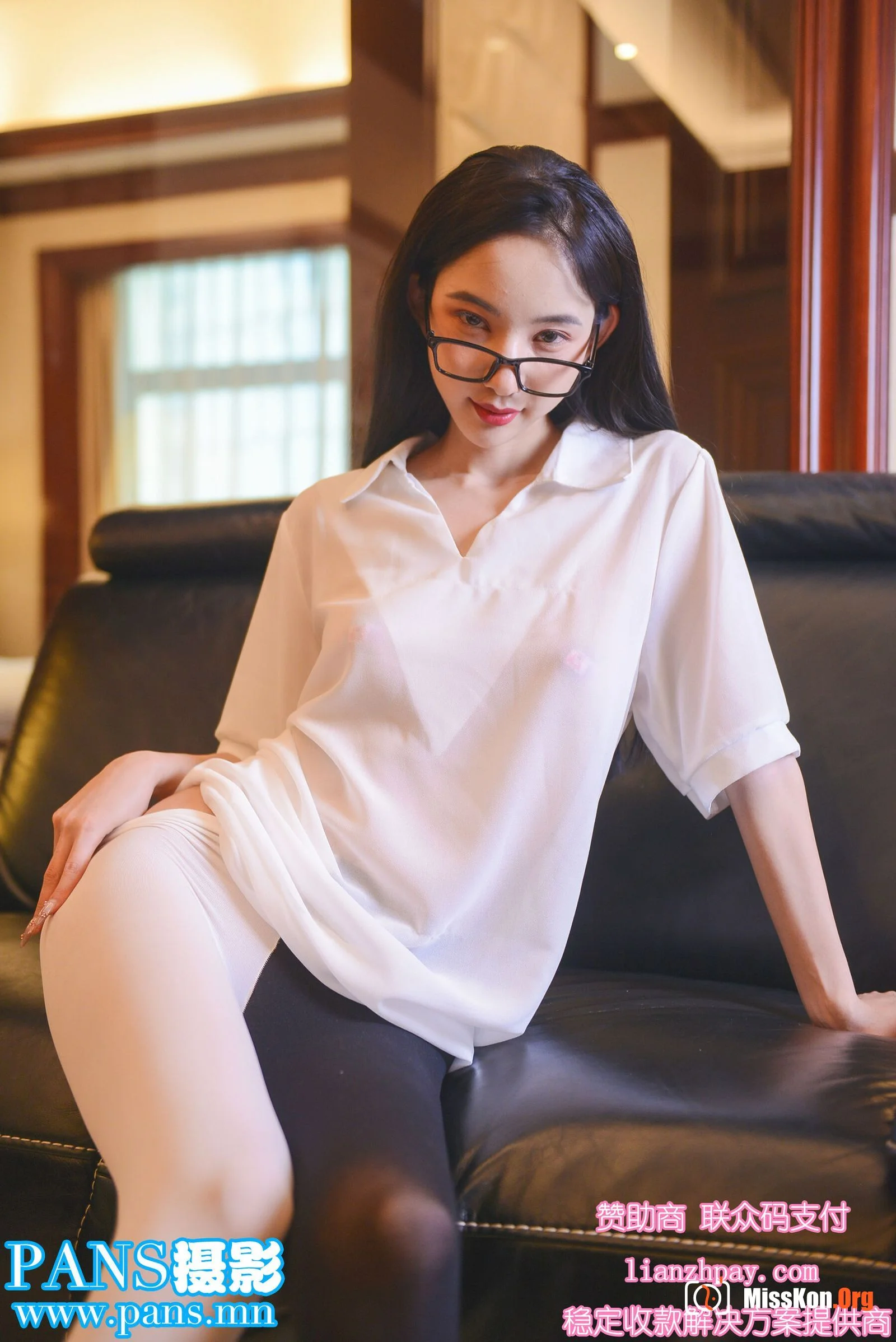 He He - Photo 5