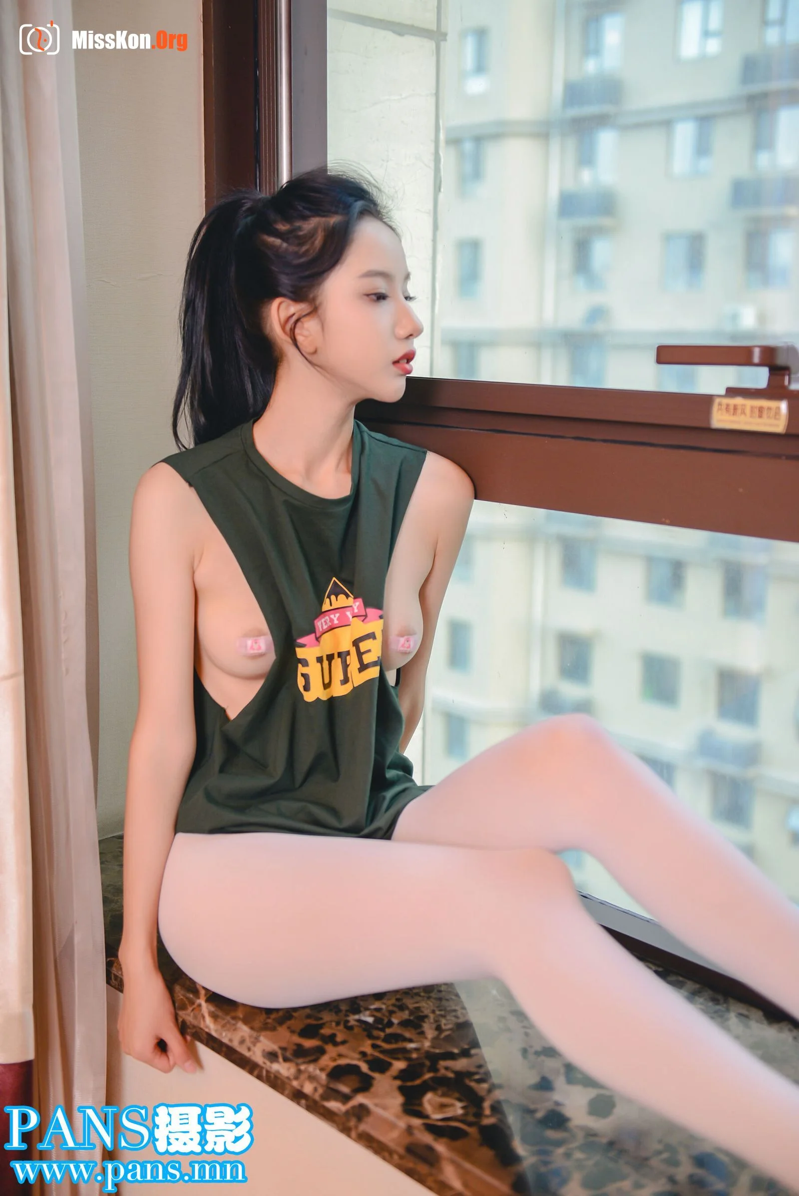 He He - Photo 25