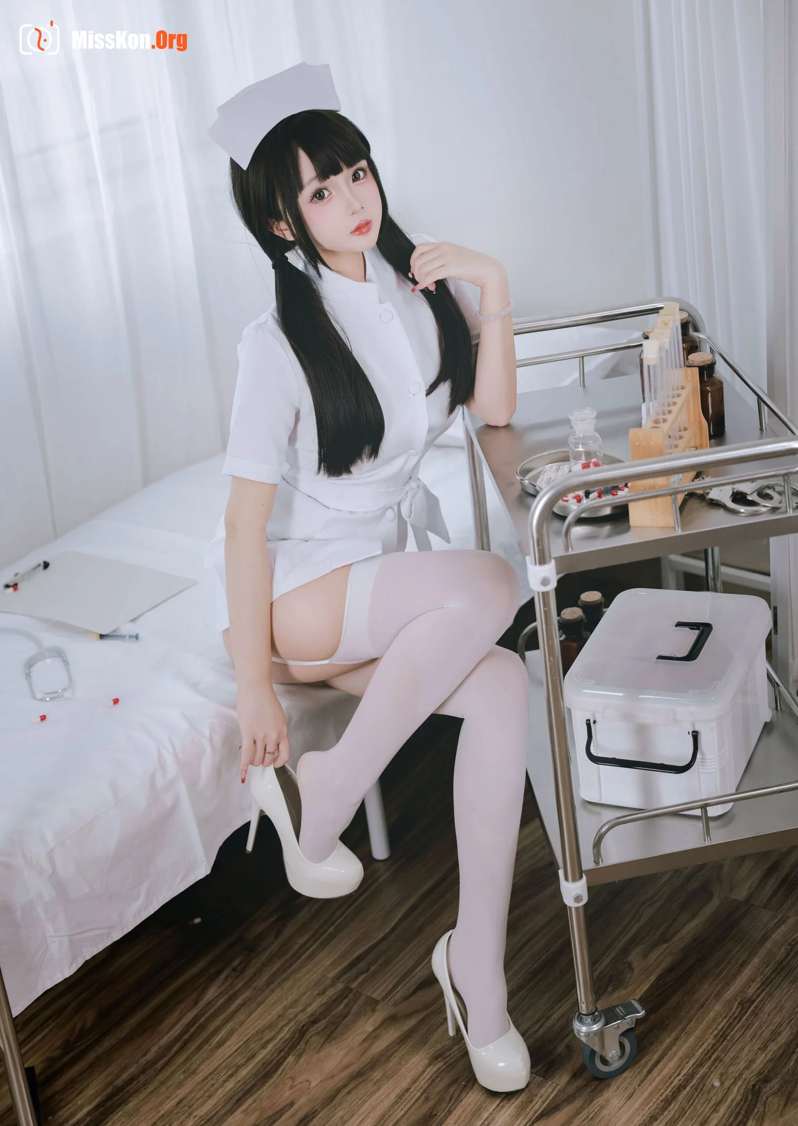 Hinai_Jiao "Clinic Nurse" - Photo 10