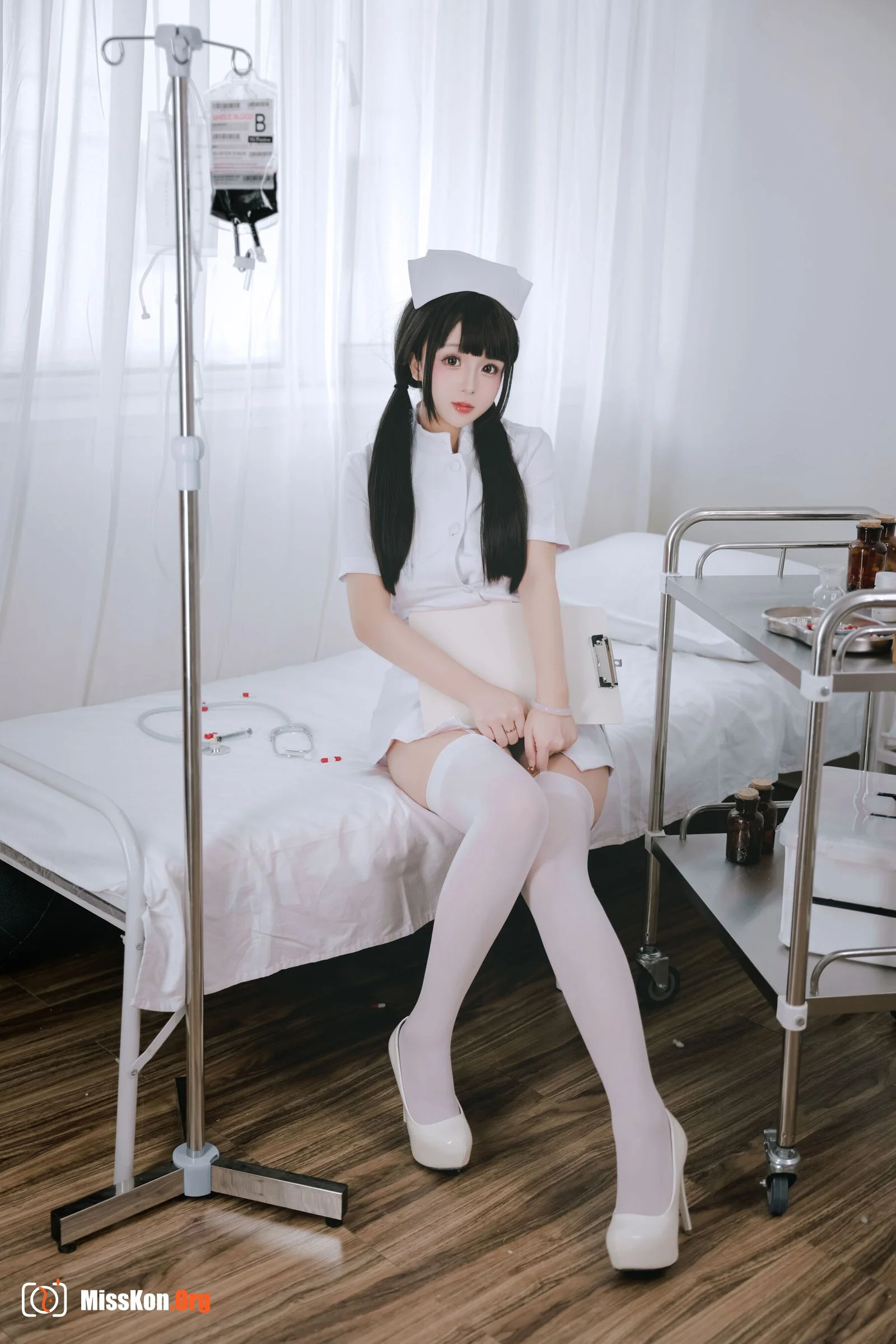 Hinai_Jiao "Clinic Nurse" - Photo 5