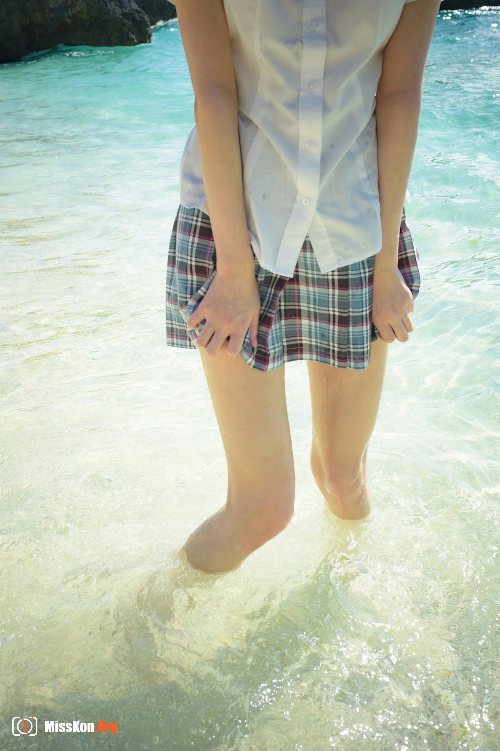 森日向子《夏 駆ける 空 Summer of the youth》（ヘアヌード写真集） - 照片 19