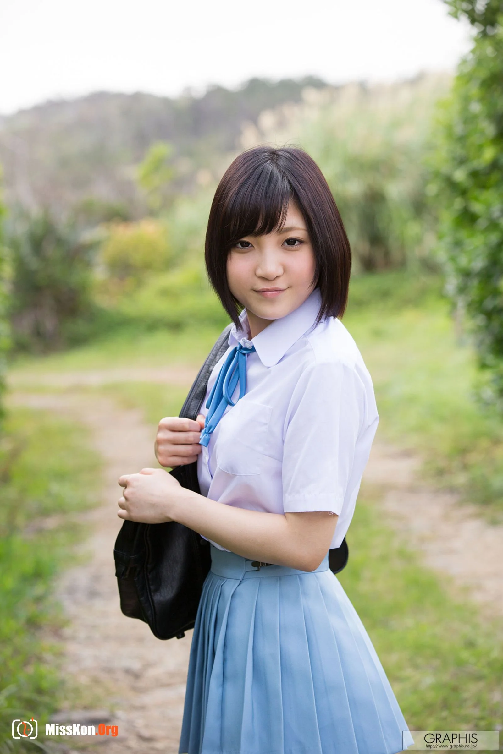 Hirose Umi (Vol. 2016.03) - Photo 2