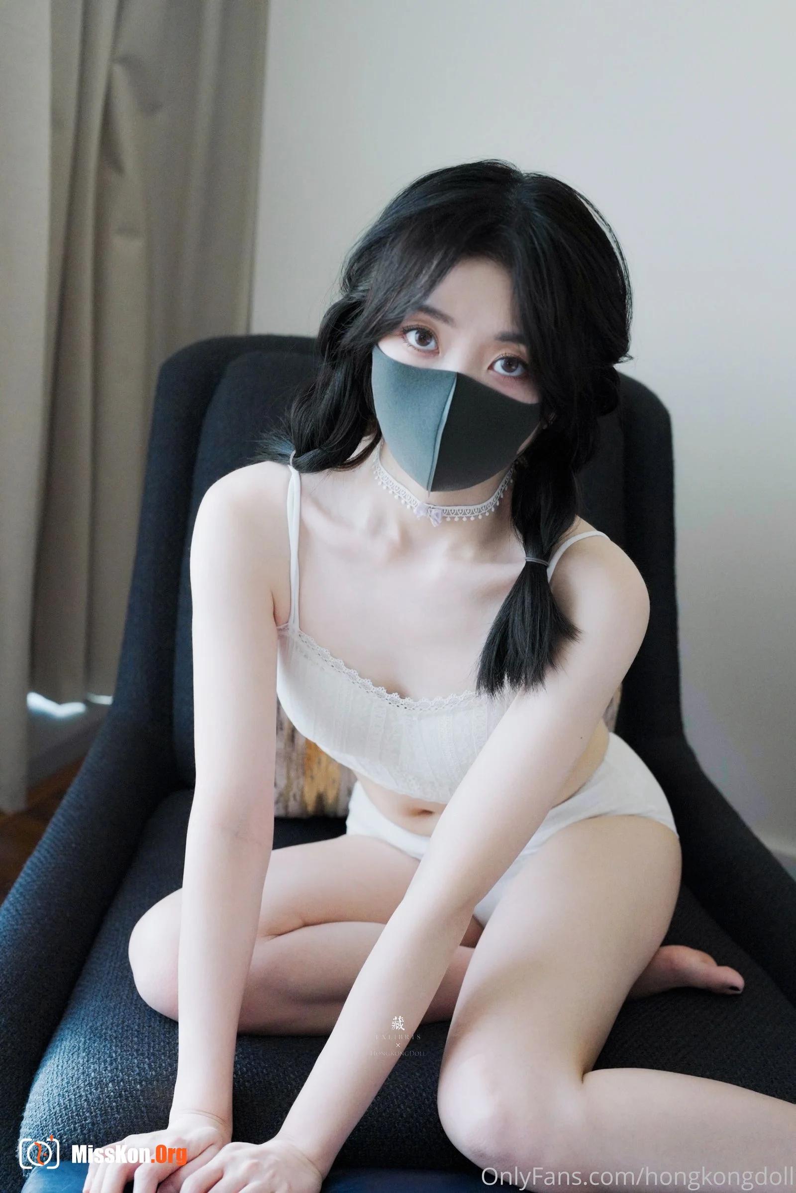 HongKongDoll: Set of Figure 5 - Photo 3