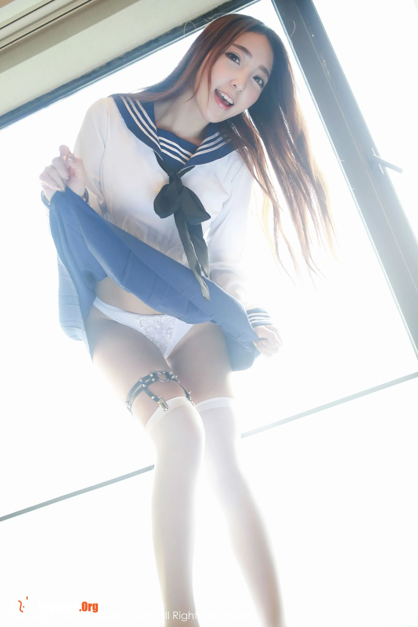 Huang Xinyuan - Photo 11