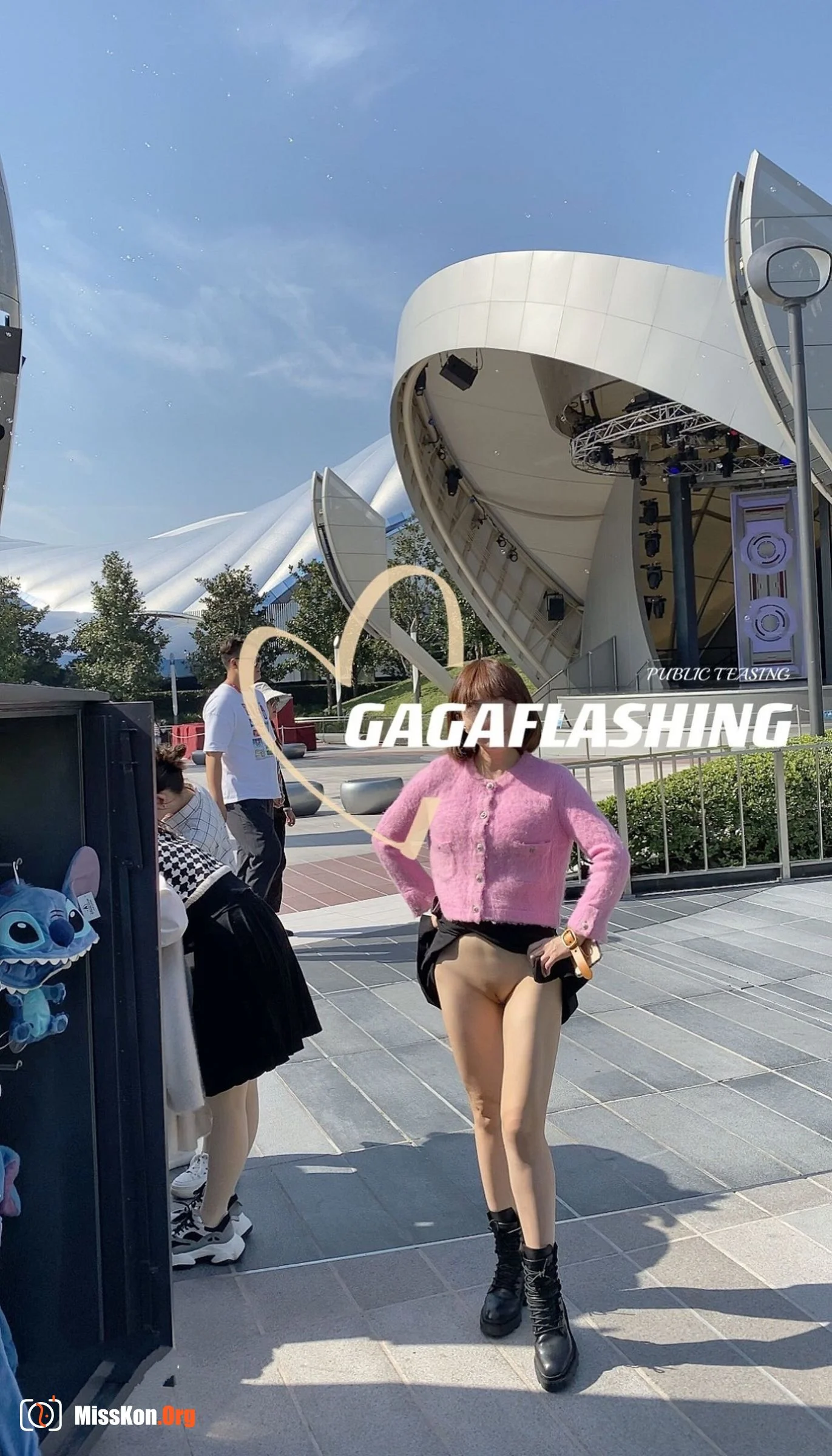 网红博主 Gagaflashing 露出合集 - 照片 14