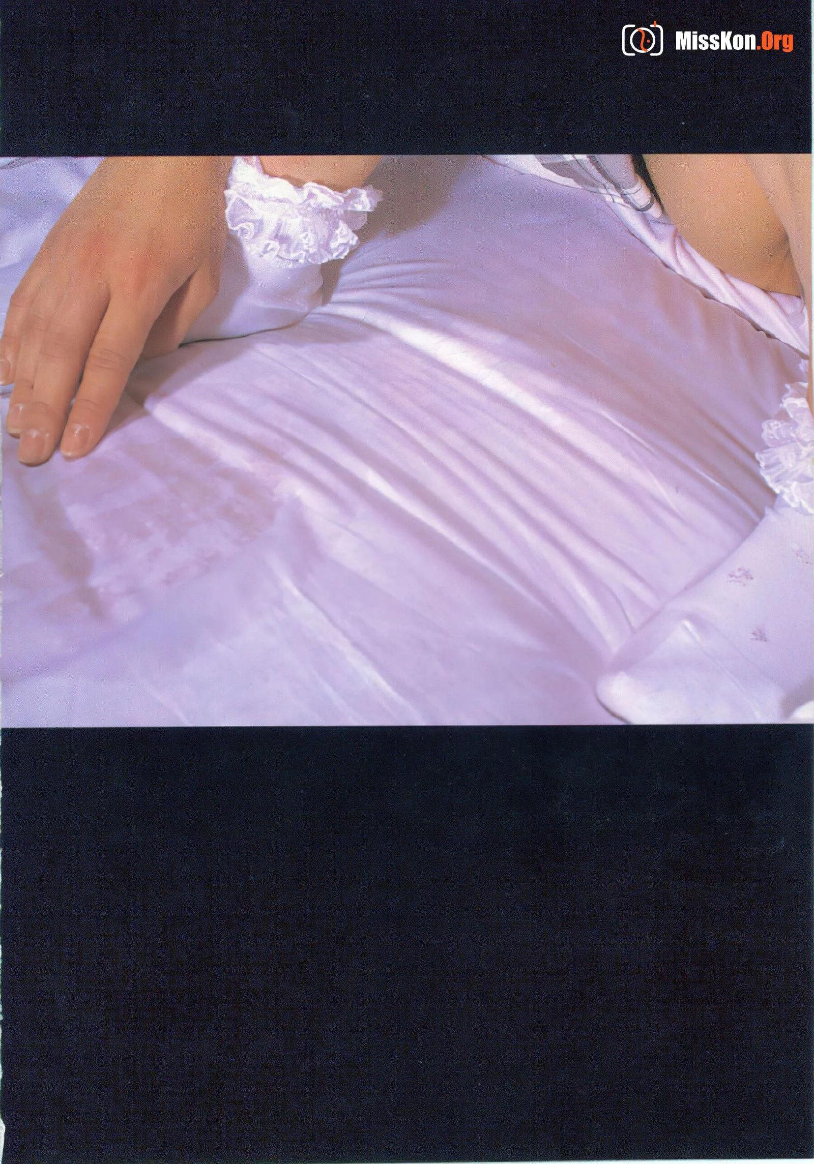Ishihara Megumi: Beautiful Girl SM Legend (Sanwa Publishing) - Photo 11