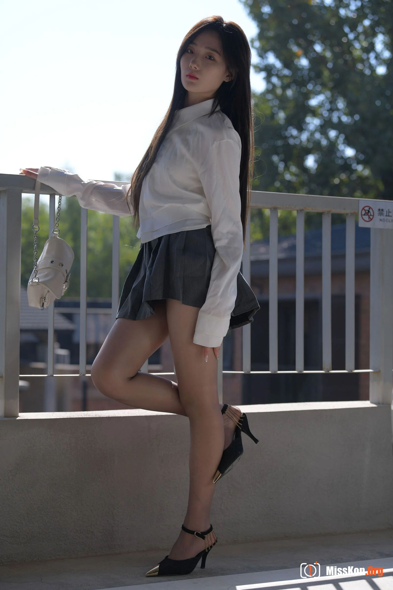 Jasmine Rain (Magic Mirror Street Photography: The Beginning) - Photo 11