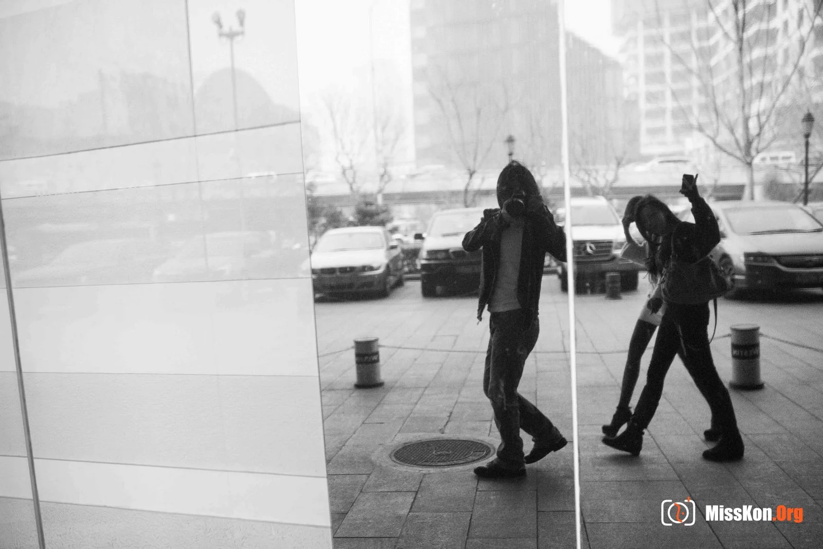 Jiabaoer & Tangtang: model, shop owner - Photo 11