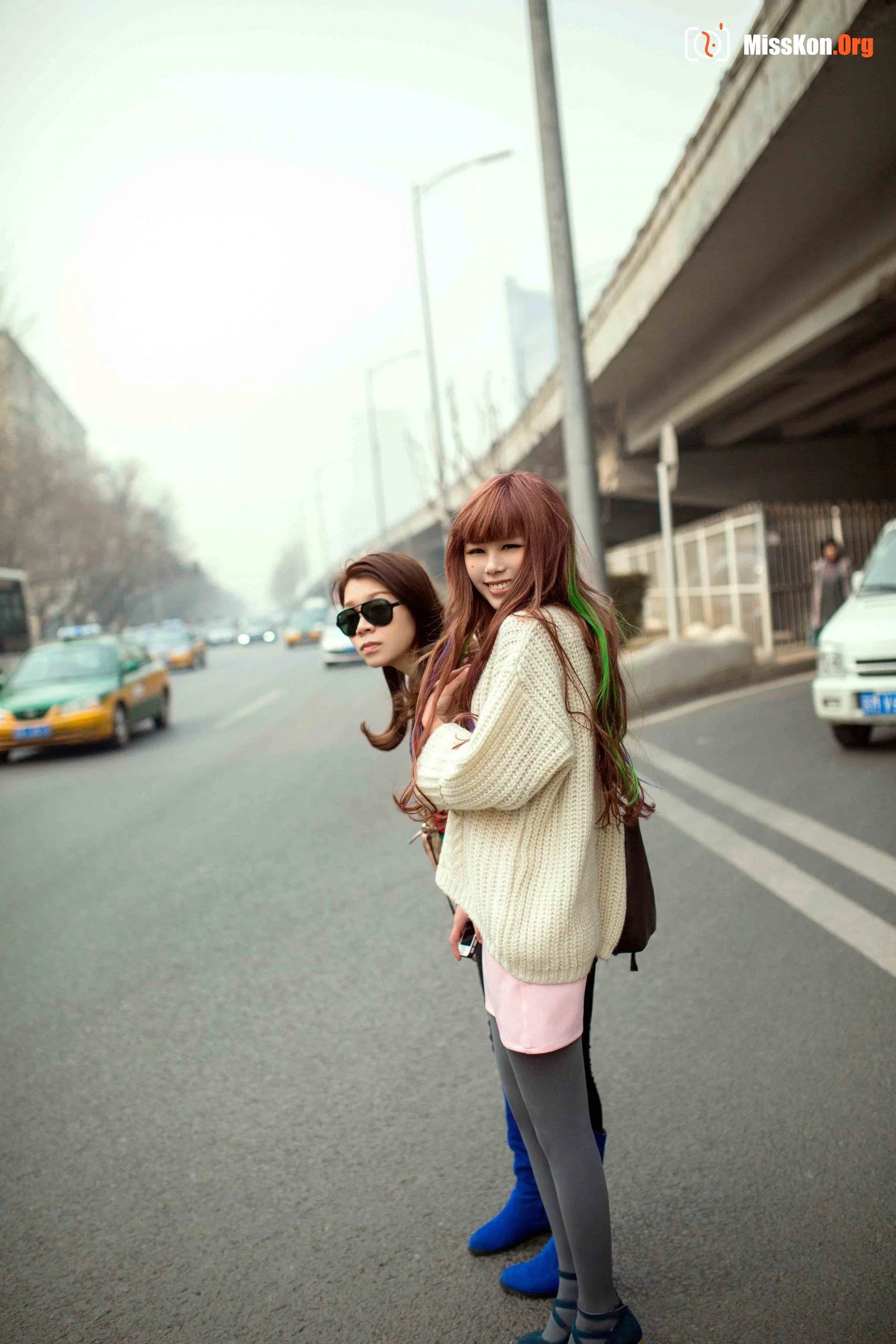 Jiabaoer & Tangtang: model, shop owner - Photo 8