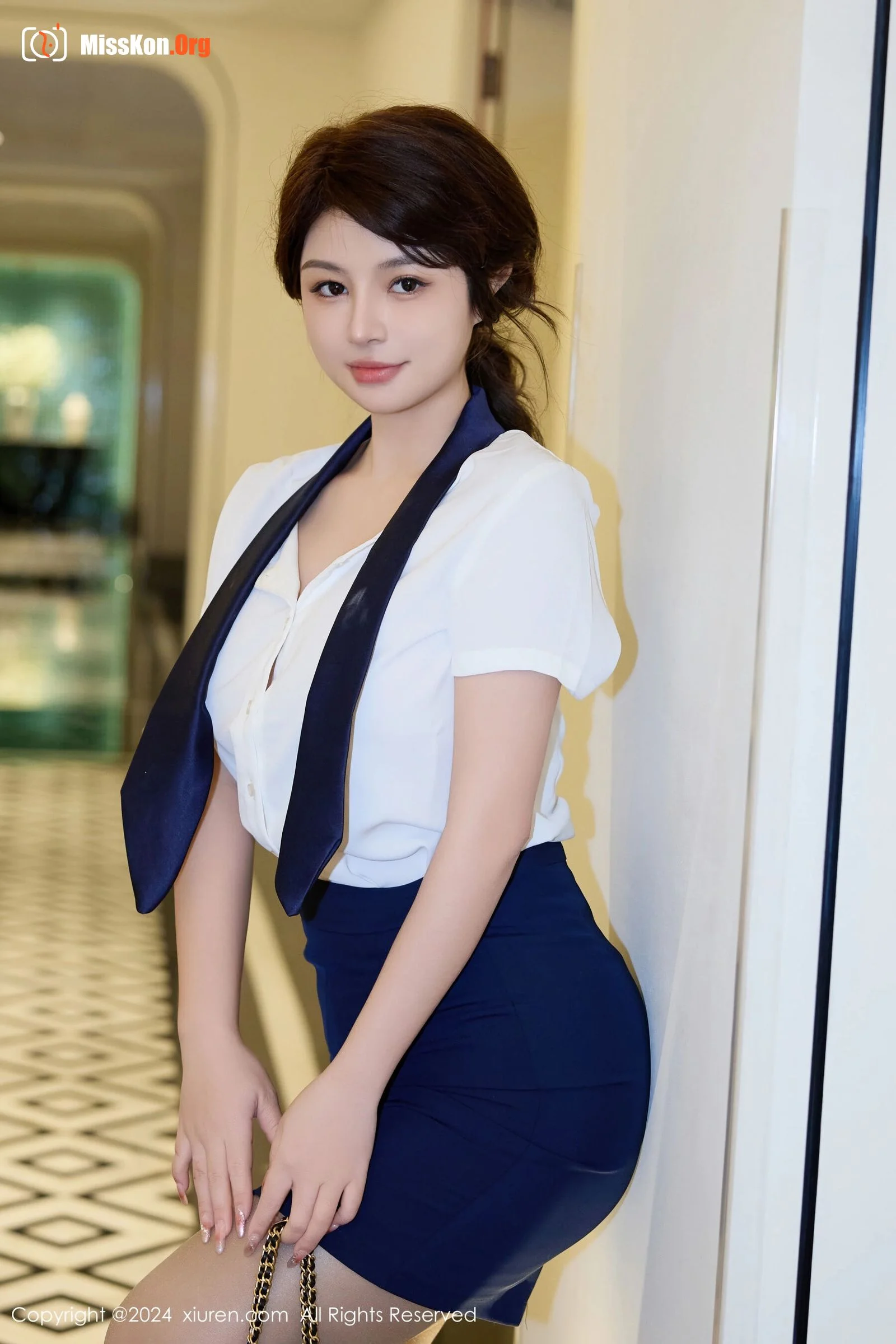 Jiang Lulu - Photo 13