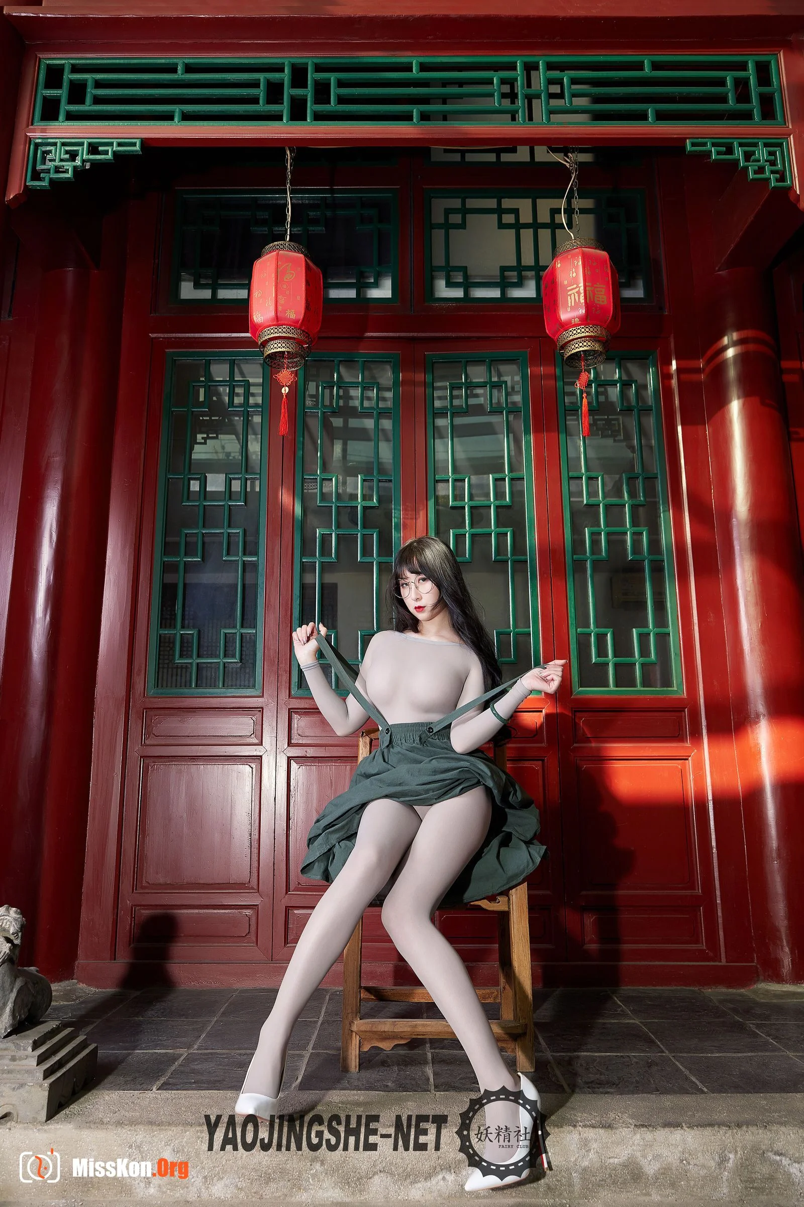 Jiao Yi: Imprisoned under the eaves (V1905) - Photo 5