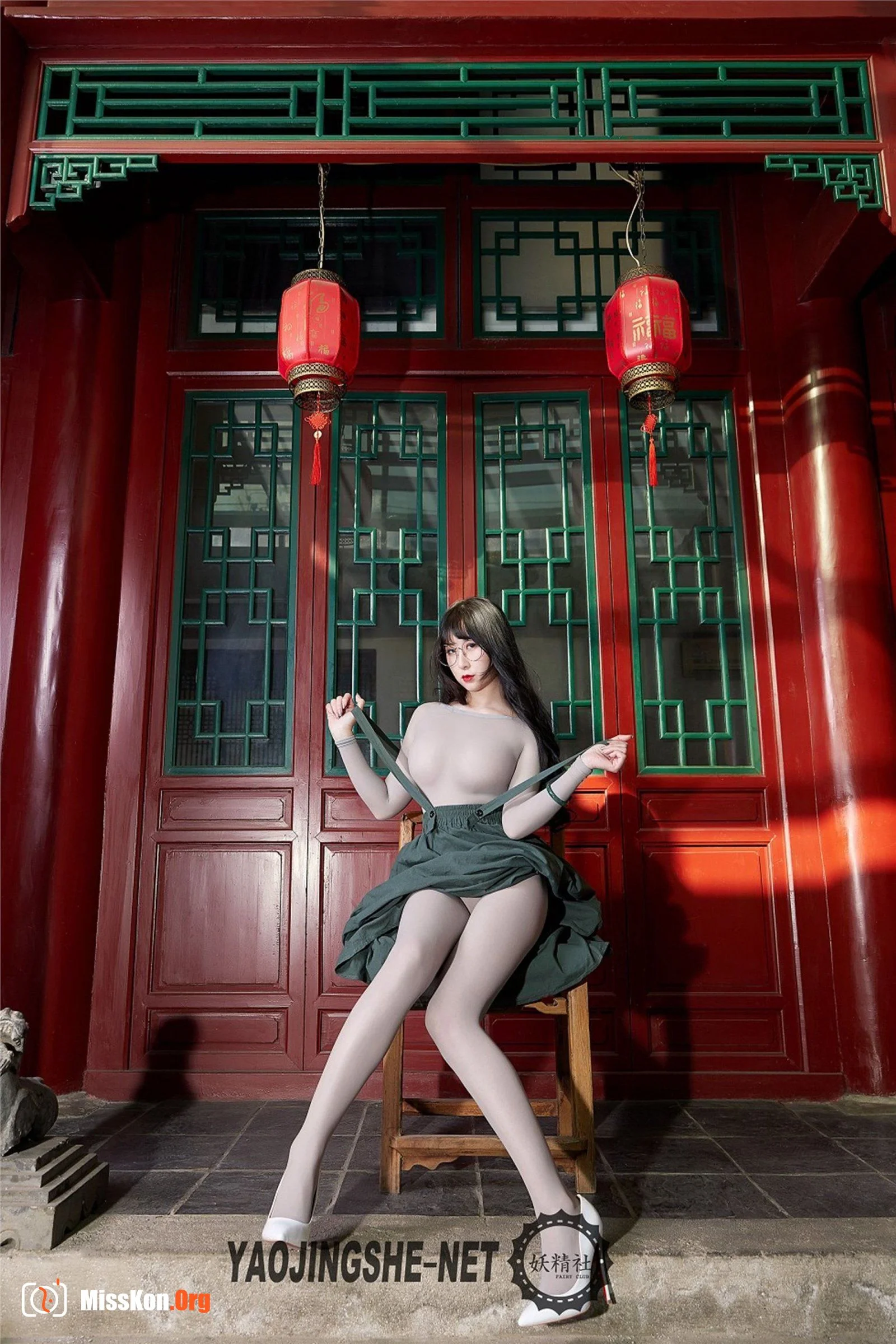 Jiao Yi: Imprisoned under the roof (H1905) - Photo 7