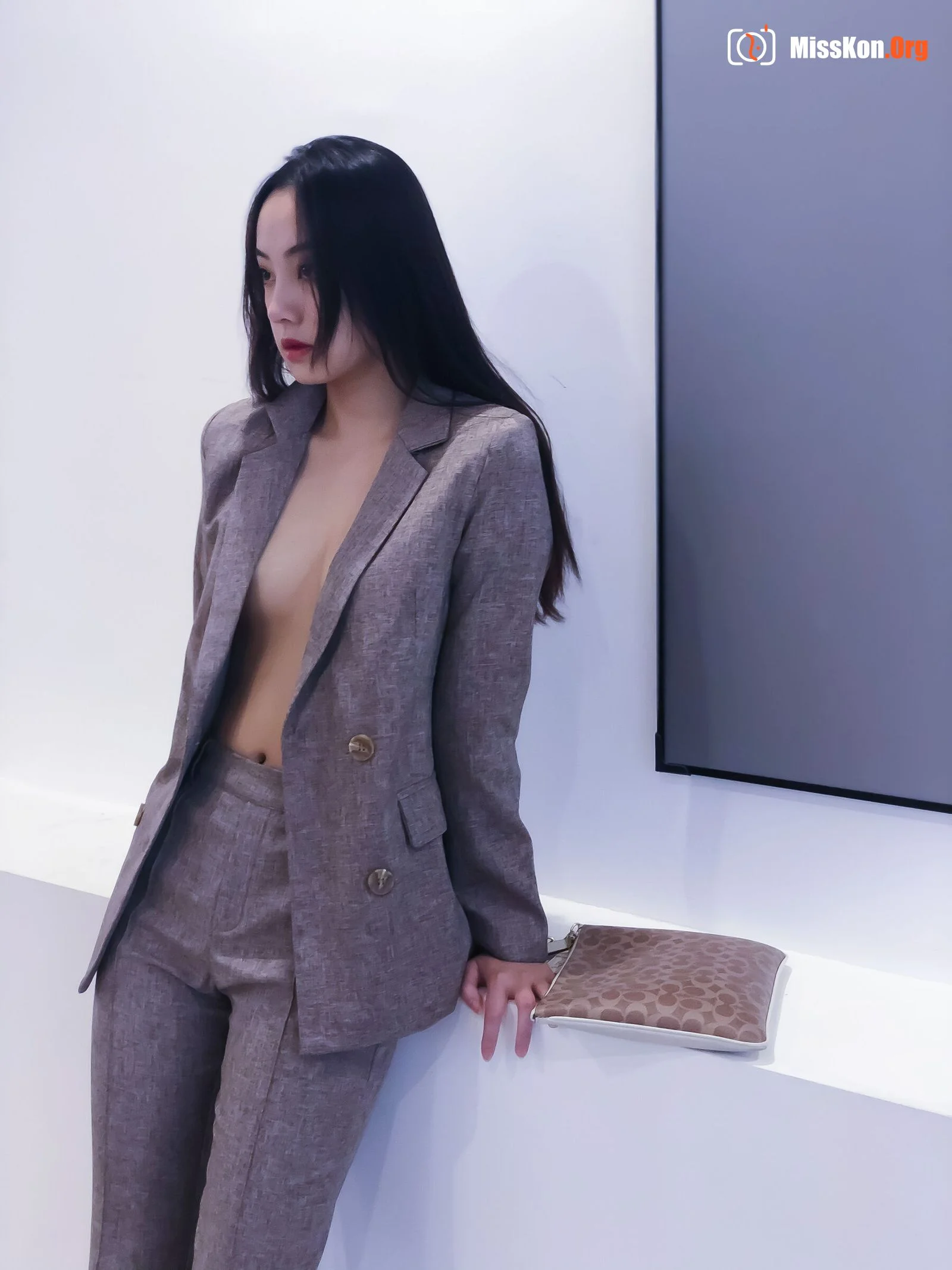 Jie Ge: Small suit (2019-12-19) - Photo 10