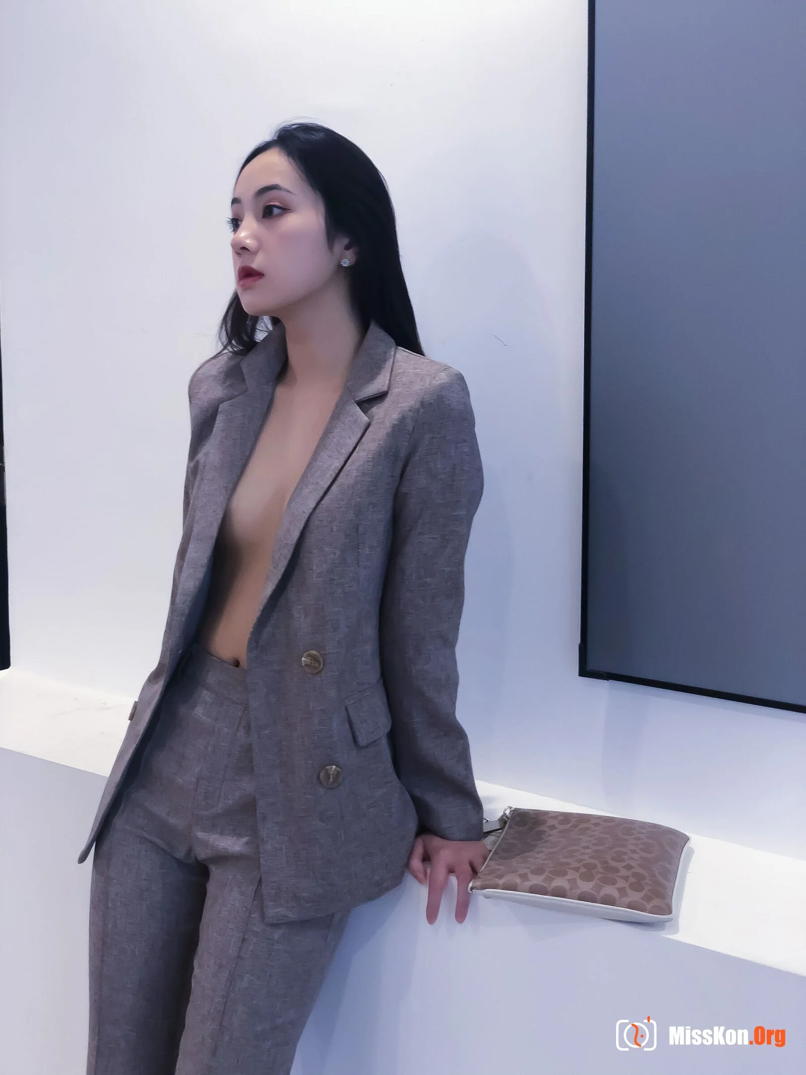 Jie Ge: Small suit (2019-12-19) - Photo 11