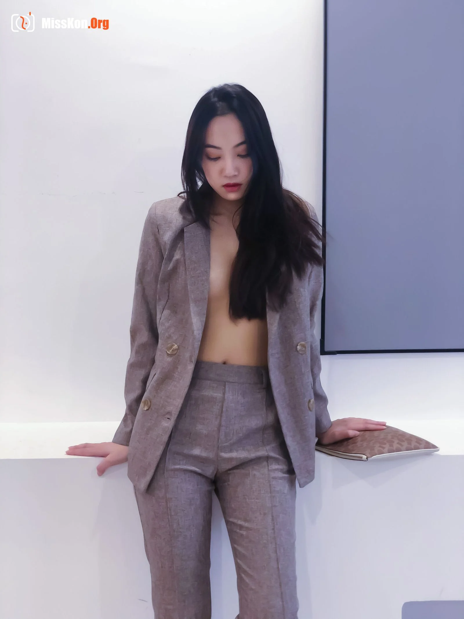 Jie Ge: Small suit (2019-12-19) - Photo 8