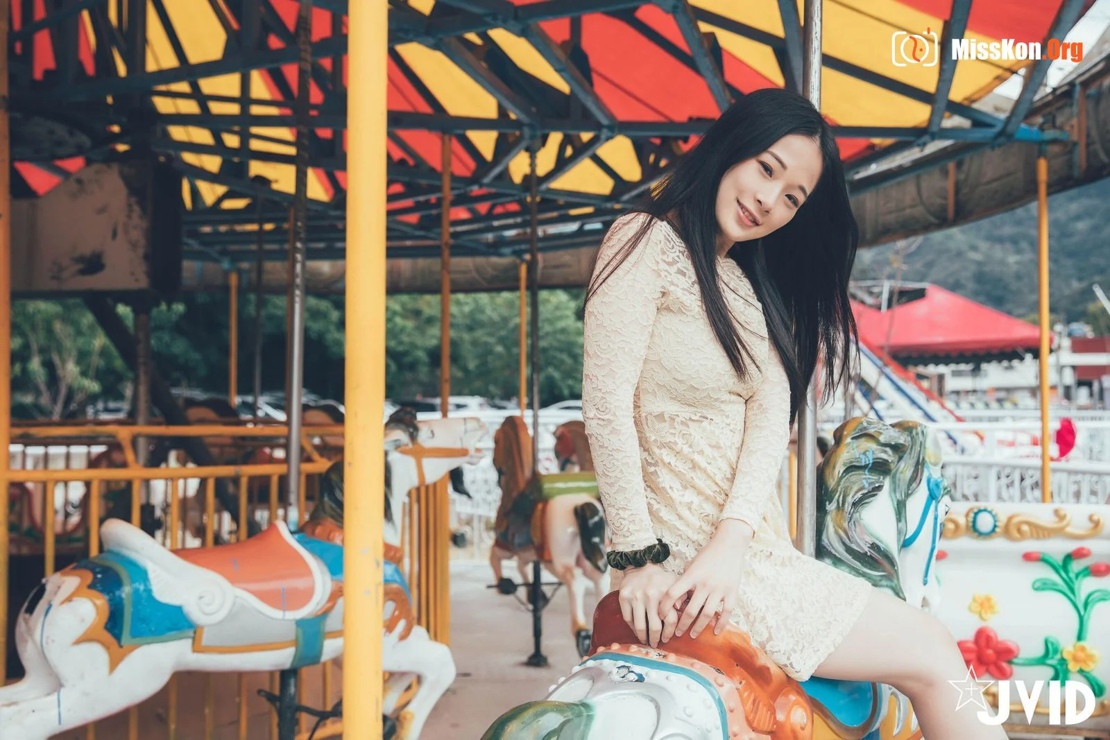 Jie Mi: Day Rental Girlfriend Tour Fun - Photo 14