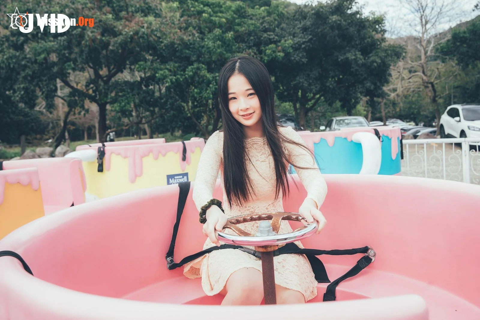 Jie Mi: Day Rental Girlfriend Tour Fun - Photo 18