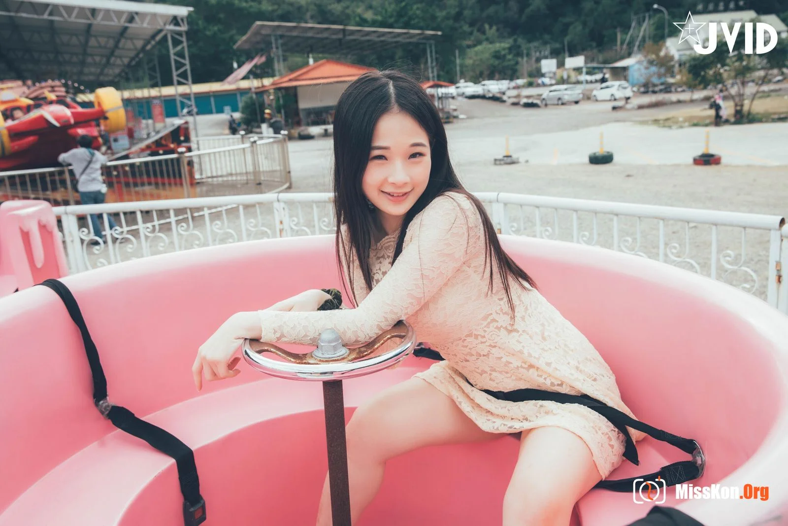 Jie Mi: Day Rental Girlfriend Tour Fun - Photo 20