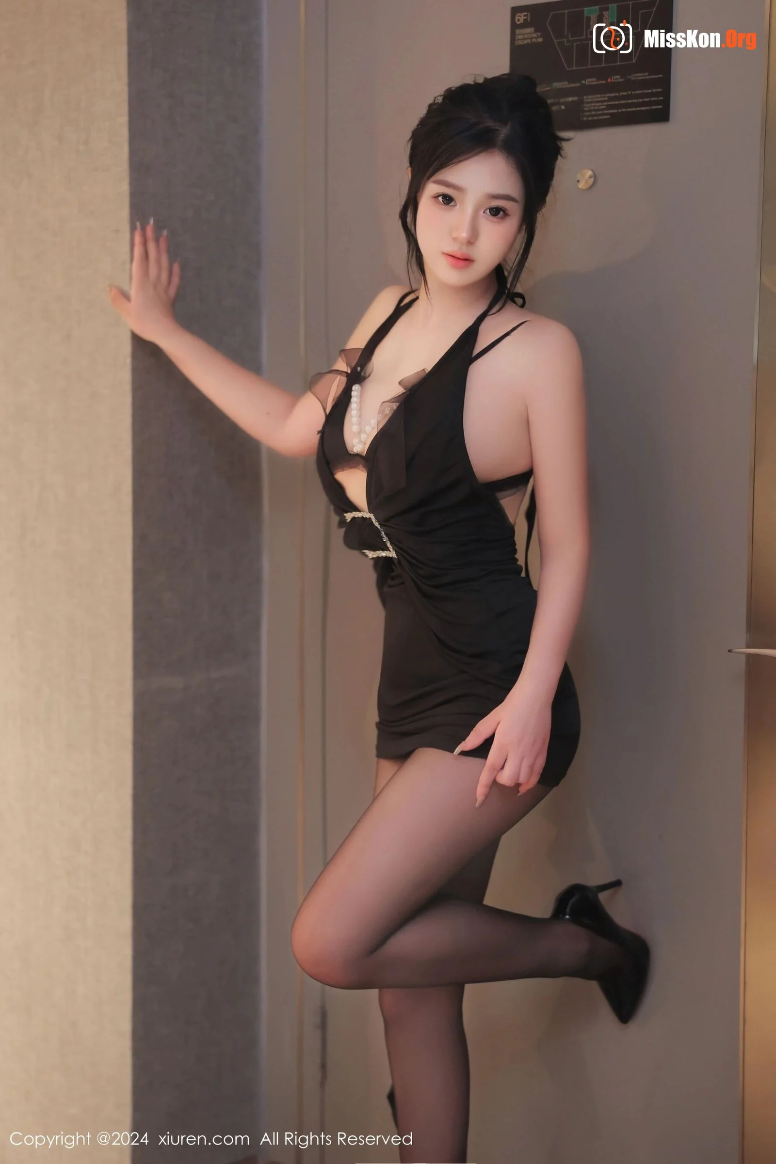 Jin Xiaoyi - Photo 6