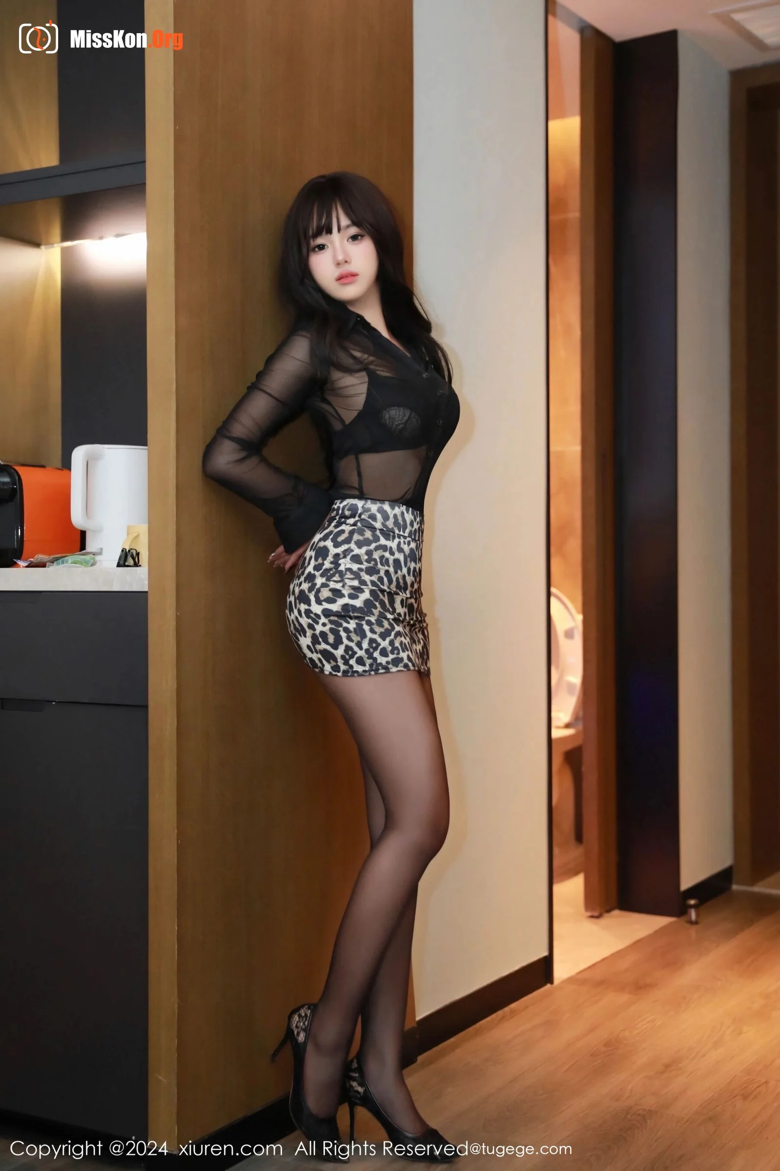 Jin Xiaoyi - Photo 4