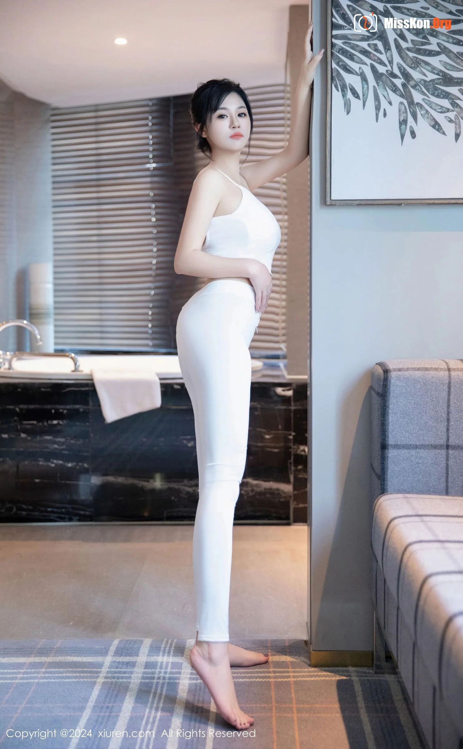 Jin Xiaoyi - Photo 2