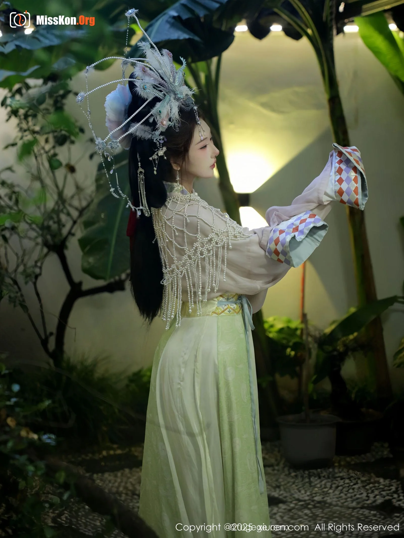 Jin Yunxi - Photo 12