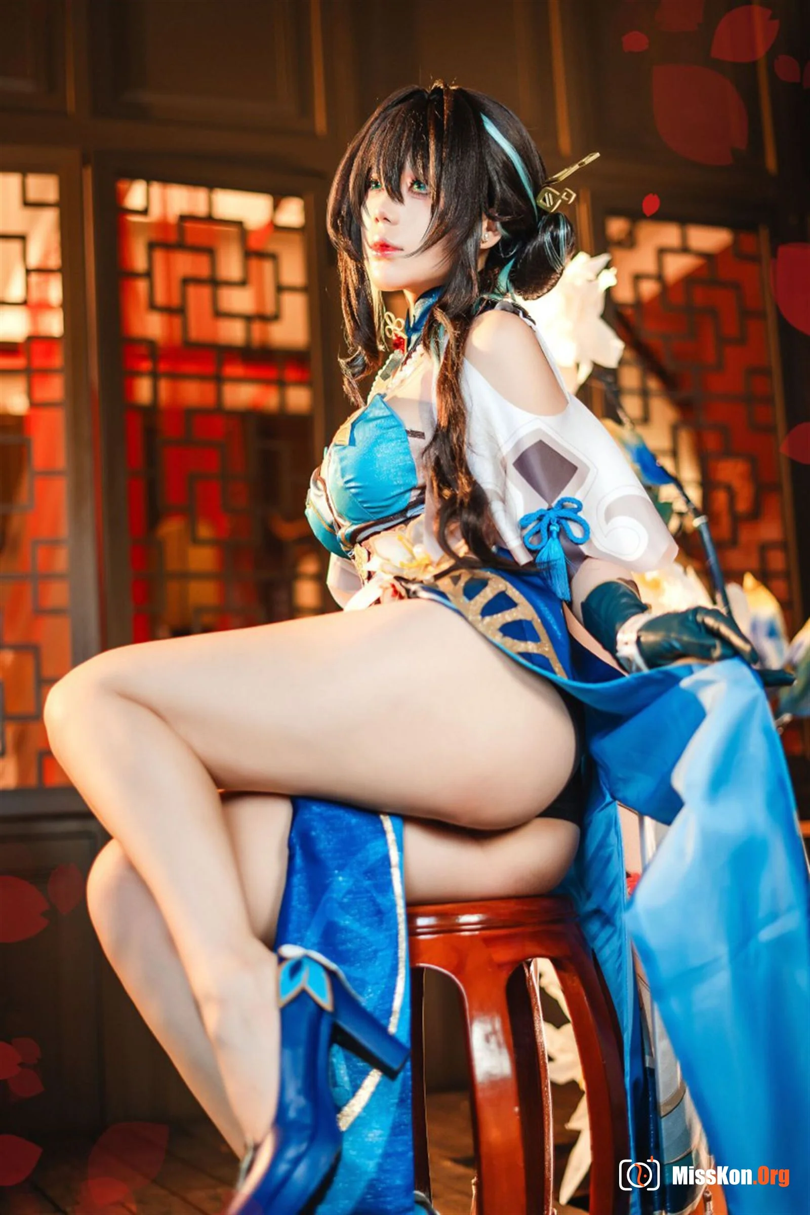 Jiu Yan: Nguyen May - Photo 13