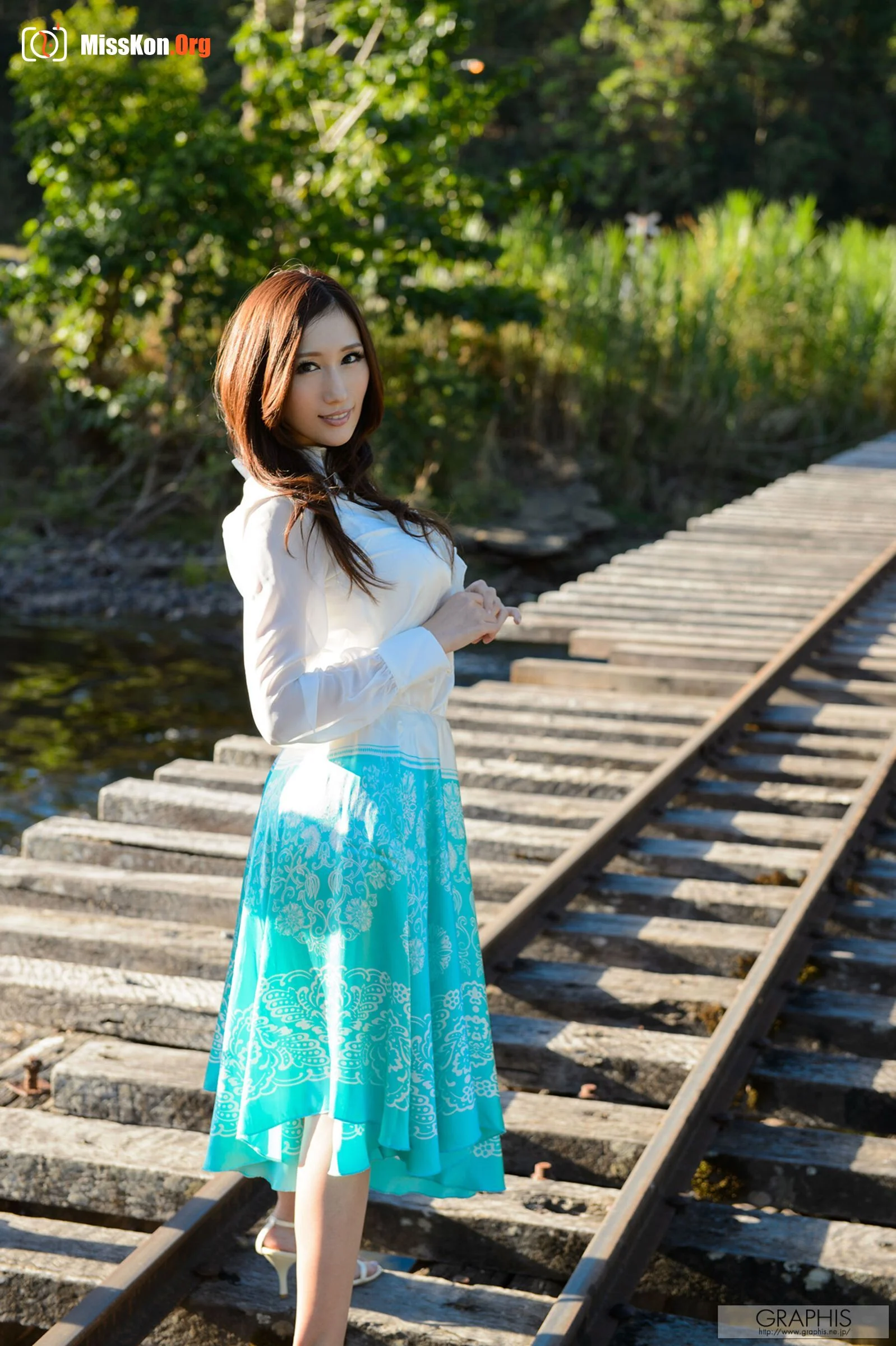 JULIA: Predilection - Photo 2
