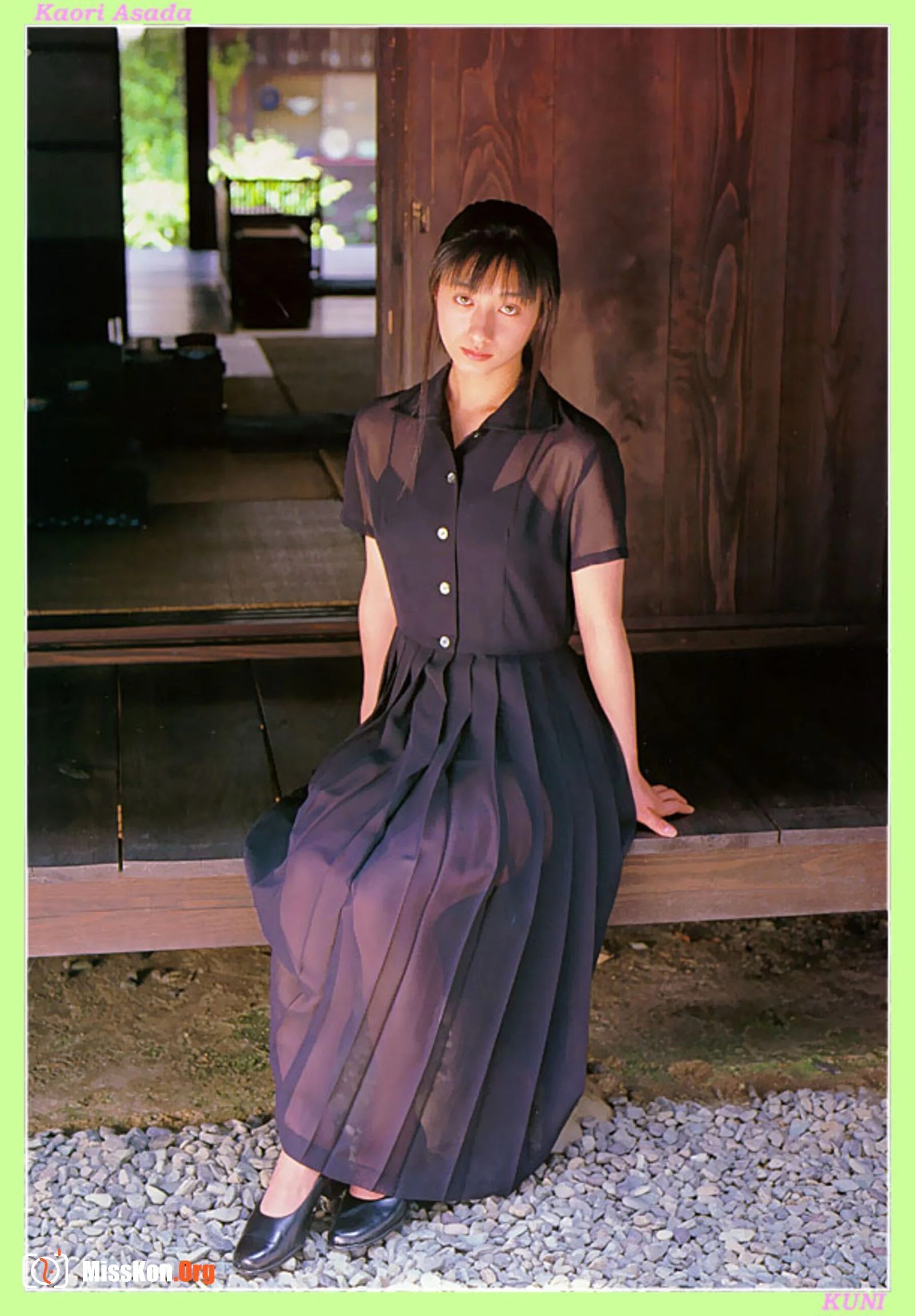 Kaori Asada - Photo 16