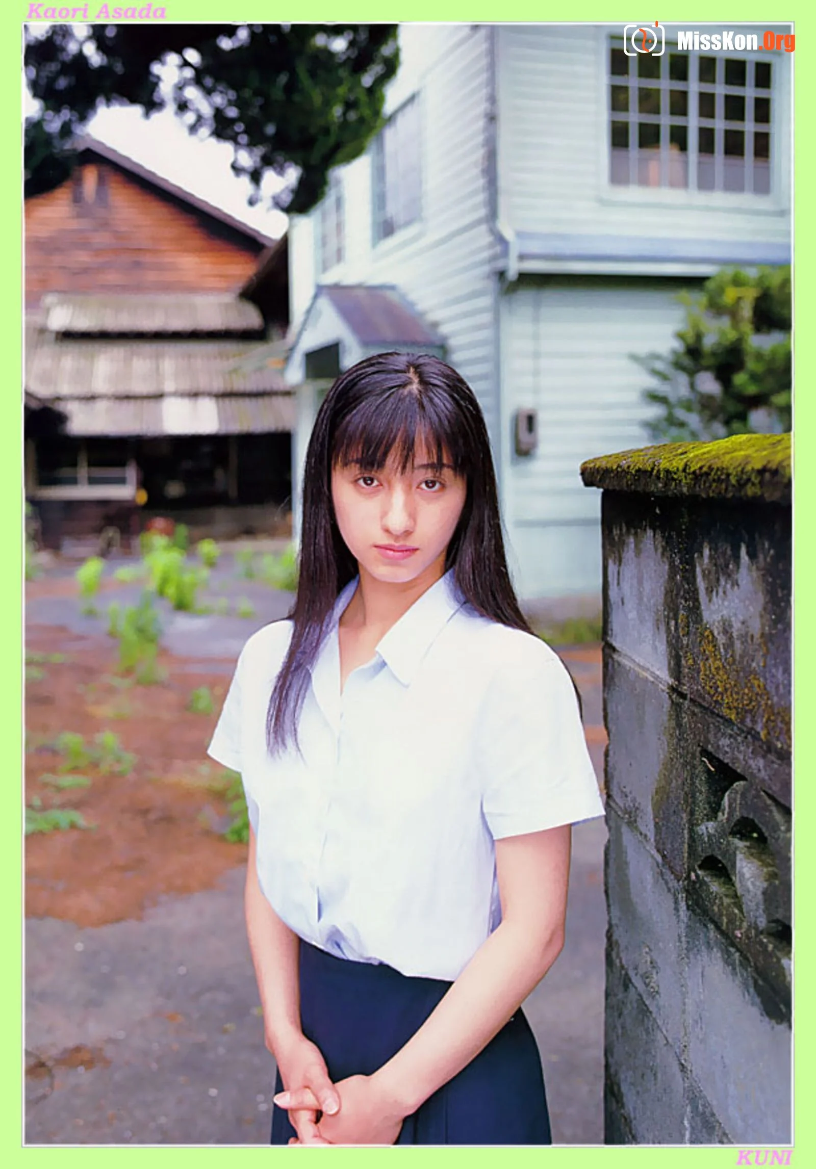 Kaori Asada - Photo 4